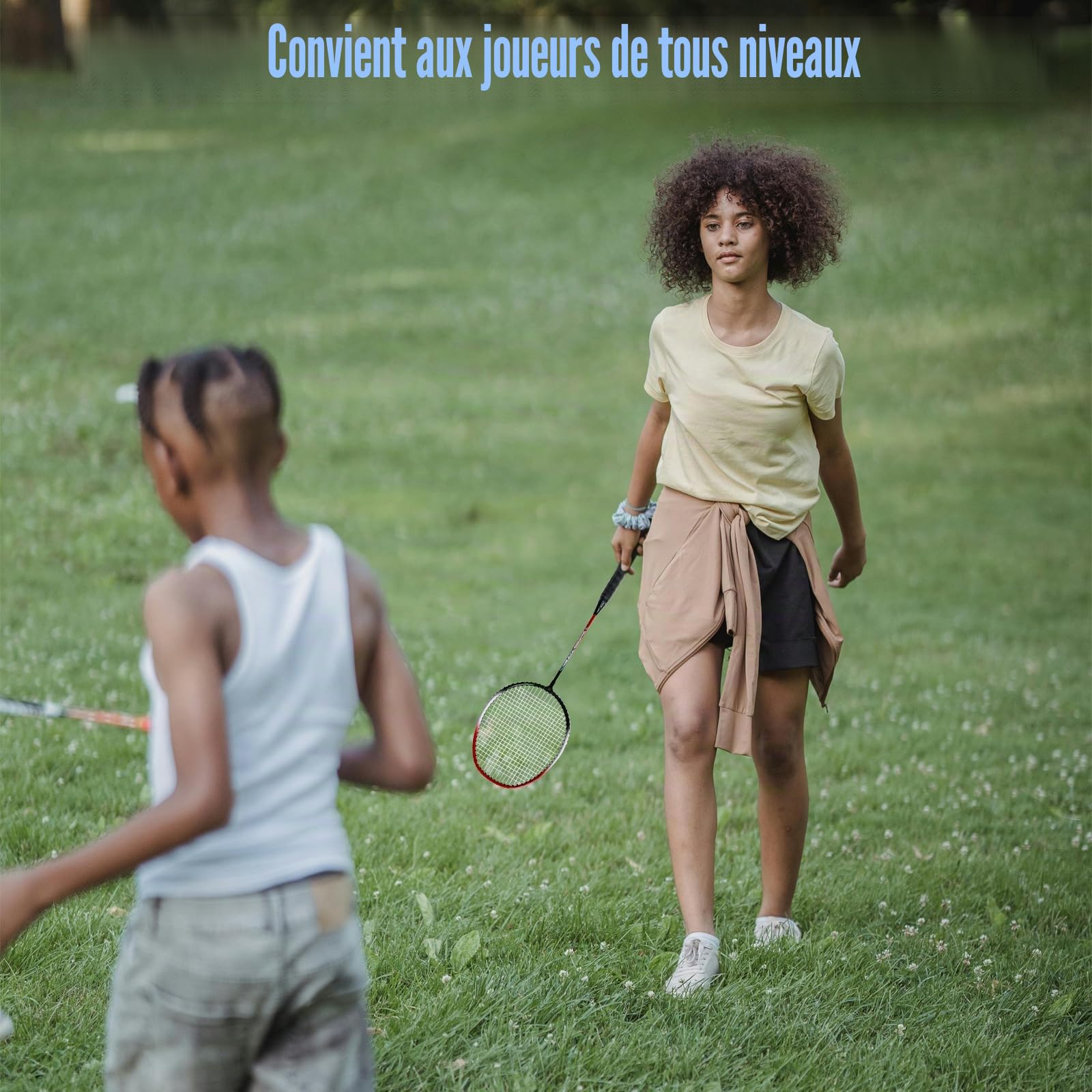 Magicorange Lot de 4 raquettes de badminton pour jeux en plein air, y compris 4 raquettes, 4 volants, 4 bandes antidérapantes de rechange et 1 sac de transport