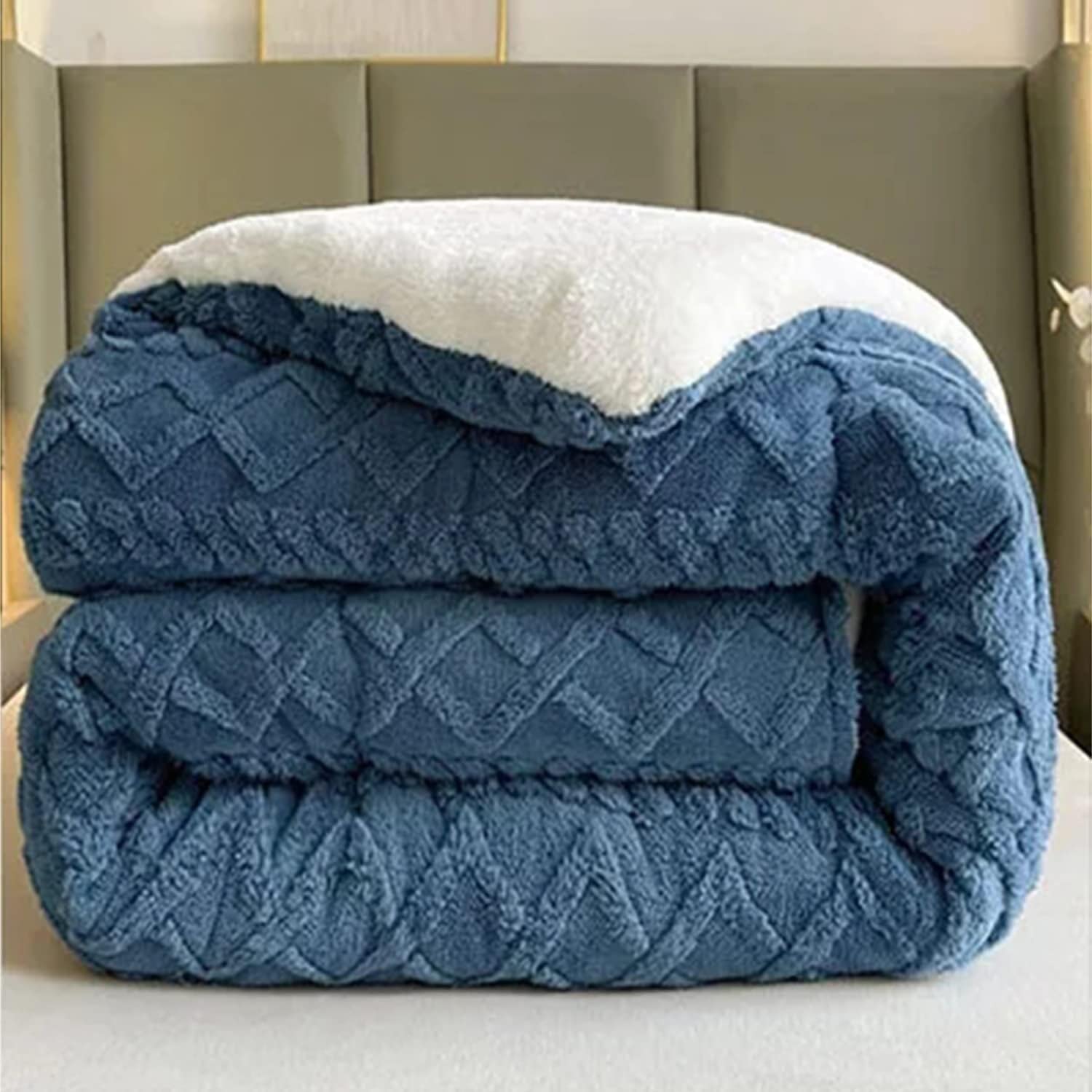 Ujicde Cashmere Quilt, Thickened Super Soft Insulation Hibiscus Winter, Fluffy Double-Sided Velvet Quilt, Thick Bed Comforters (Color : Blue, Size :