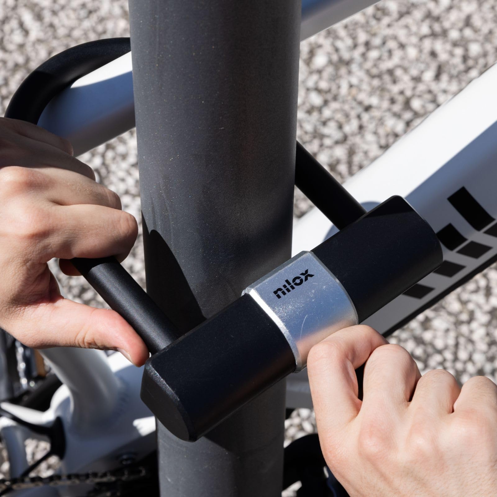 Catena Antifurto NILOX Per Bici E Scooter - Lucchetto Acciaio, 94cm, 2 Chiavi