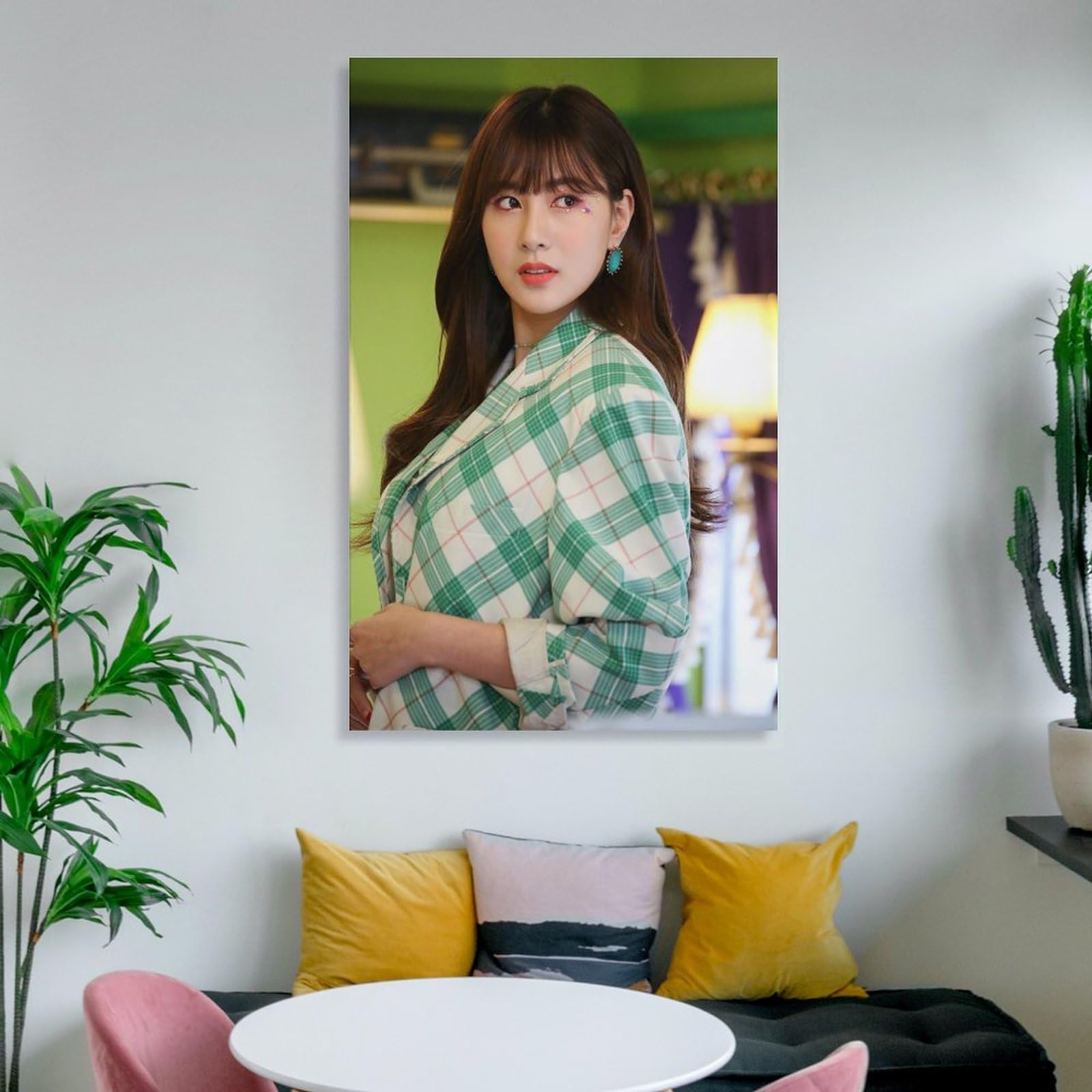 オ・ハヨン Amazon.co.jp: Hayoung オ・ハヨン Apink Kpop エーピンク Look  Dumhdurumキャンバスポスター壁アートの装飾リビングルームの寝室の装飾のための絵画の印刷キャンバスポスター寝室の装飾スポーツ風景オフィスルームの装飾ギフト  08x12inch(20x30cm) : ホーム＆キッチン