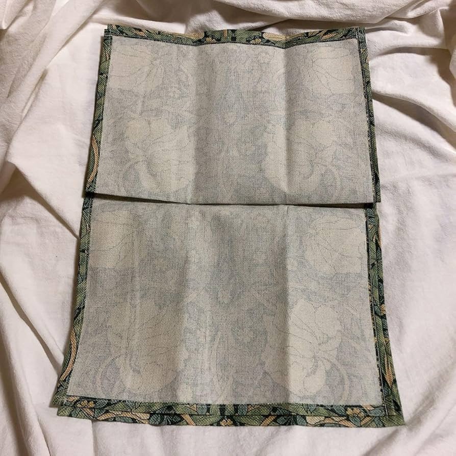 モリス　テーブルランナー　手作り　市販品2m(〜¥26000） モリス テーブルランナー 手作り 市販品2m(〜¥26000） モリス