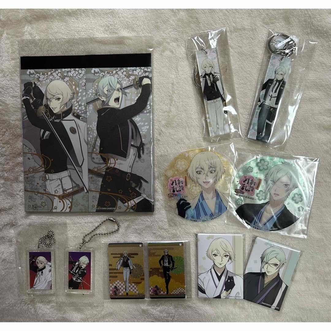 【匿名配送】刀剣乱舞　髭切　膝丸 グッズ　キーホルダー　コースター　メモ帳 Amazon.co.jp: 刀剣乱舞 髭切 膝丸 グッズ キーホルダー