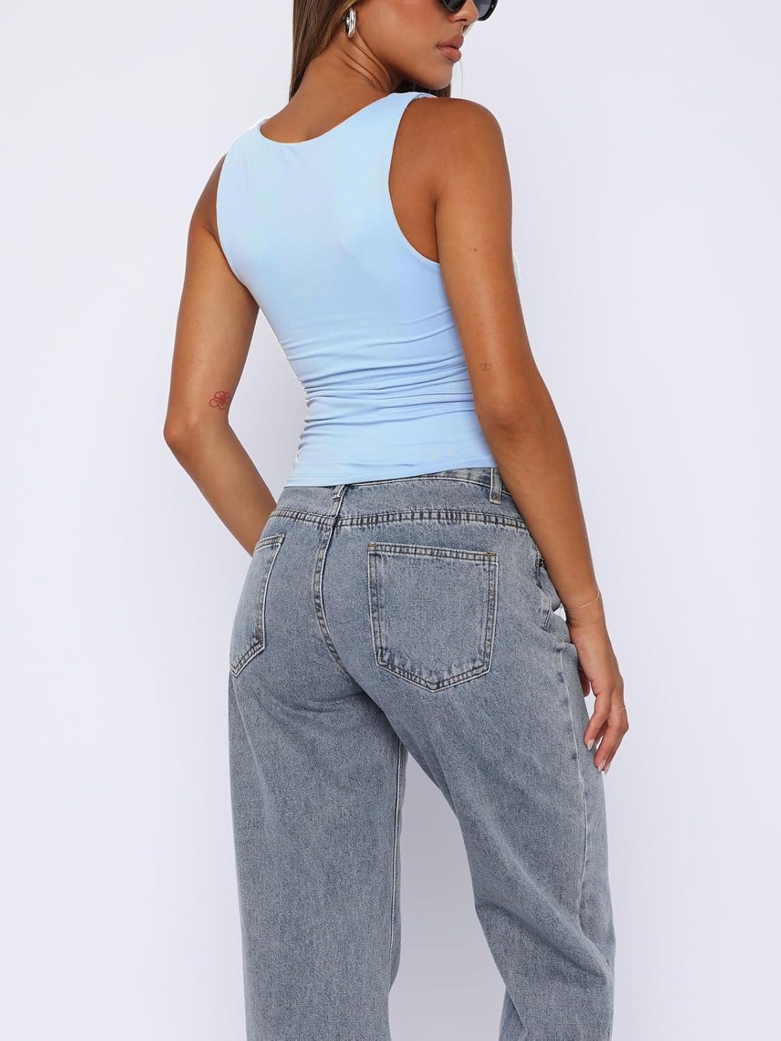 ForeFair Women's Sleevelsee V Neck Crop Tank Top Summer Double Layer Going Out Workout Casual Basic Tops - Image 3