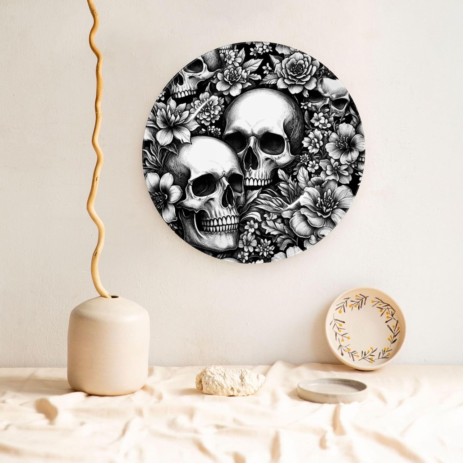 Skull And Flower Pattern Style Ceramic Plate Display Decorative Plate With Stand Wall Hanging Plate For Home Decor 10 Inch