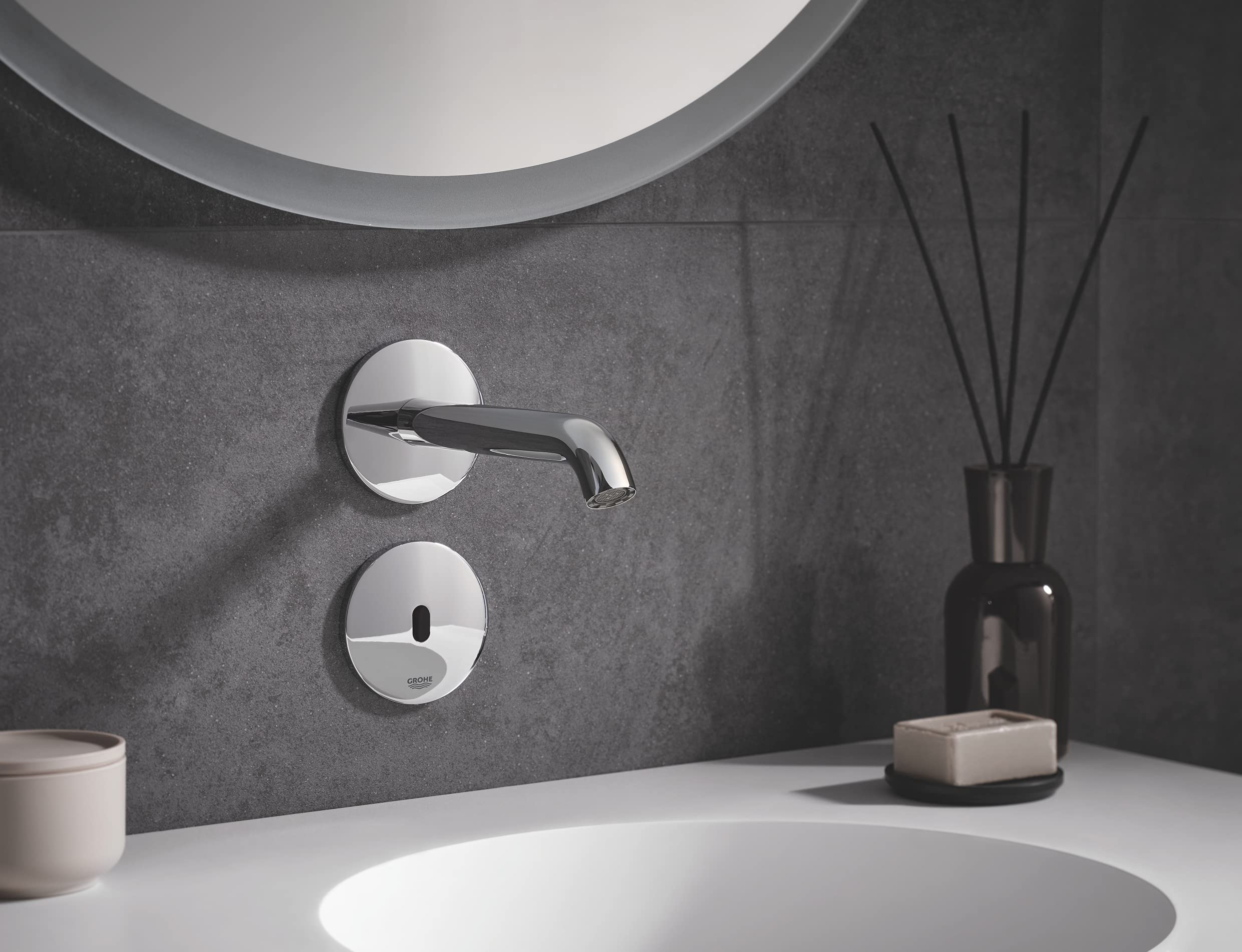 GROHE Essence E Infrarouge sans Mitigeur, Façade Mural, 230 V, Chrome, 36447000