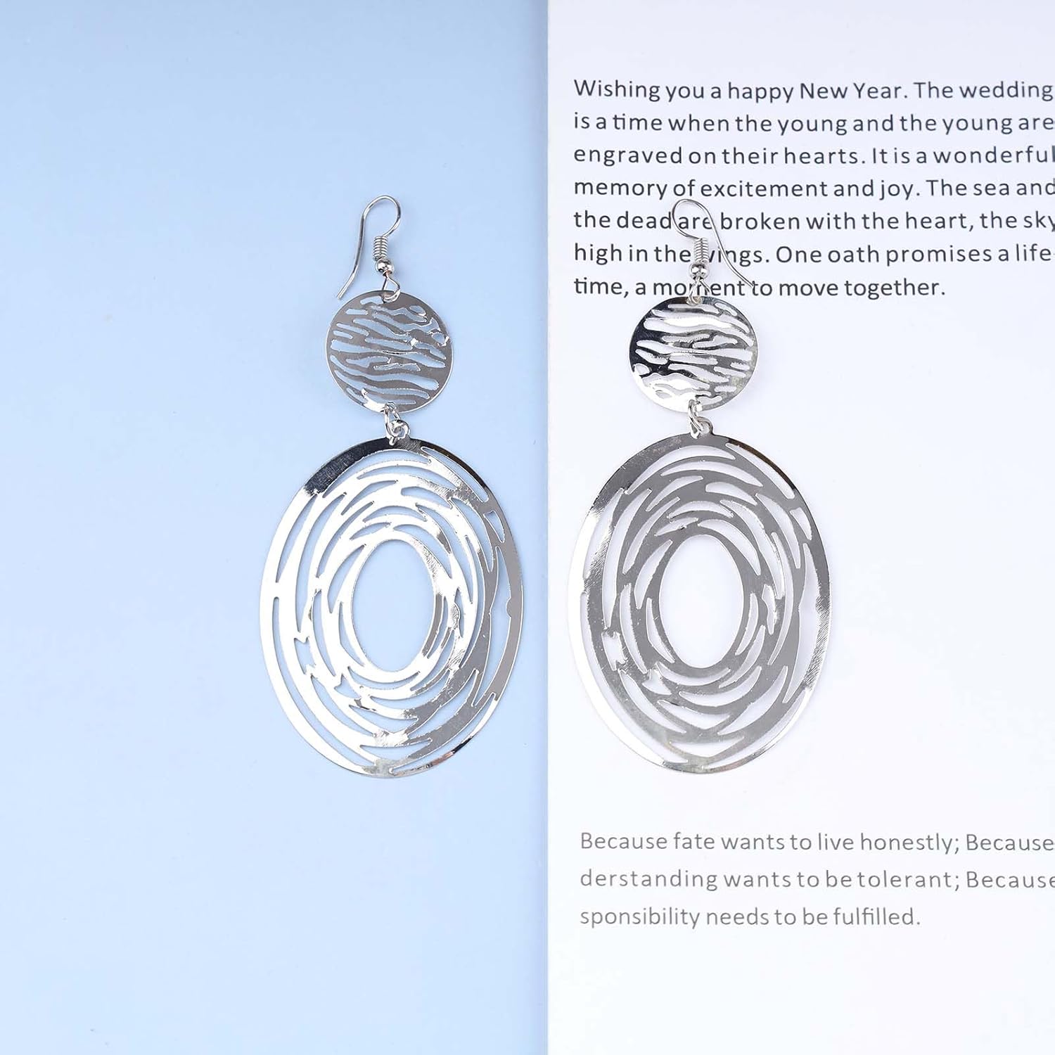 Andelaisi Boho Filigree Oval Earrings Vintage Oval Shape Dangle Earrings Gold Cut Out Oval Hook Earrings Super Lightweight Chandelier Earrings Jewelry for Women and Girls - Image 4