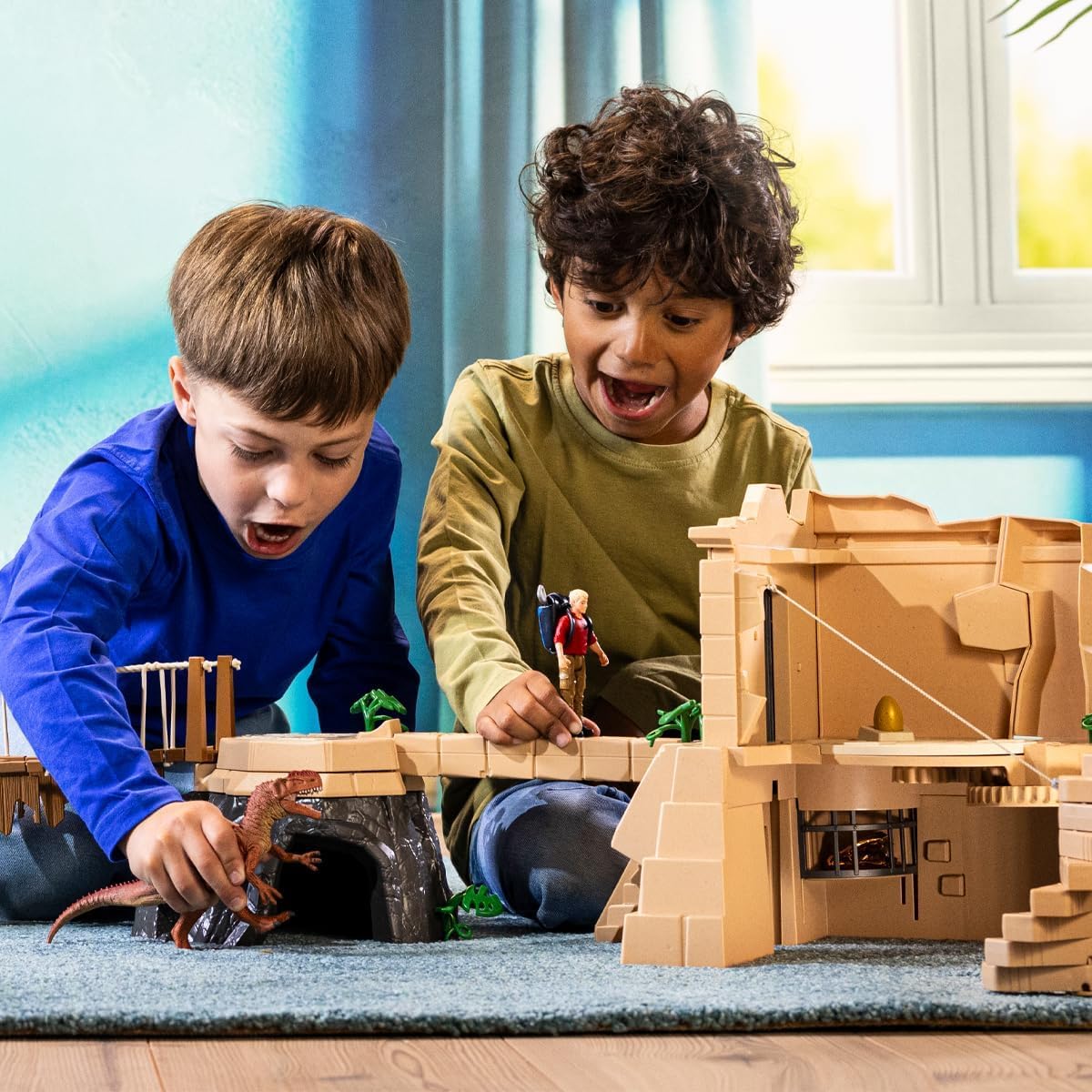 Schleich 42657 Conquista del Templo de Dinosaurios, a Partir de 5 años, Dinosaurs - playset, 124 Piezas | Set incluye figura de dinosaurio y tesoro del investigador Flynn, exclusivo en Amazon