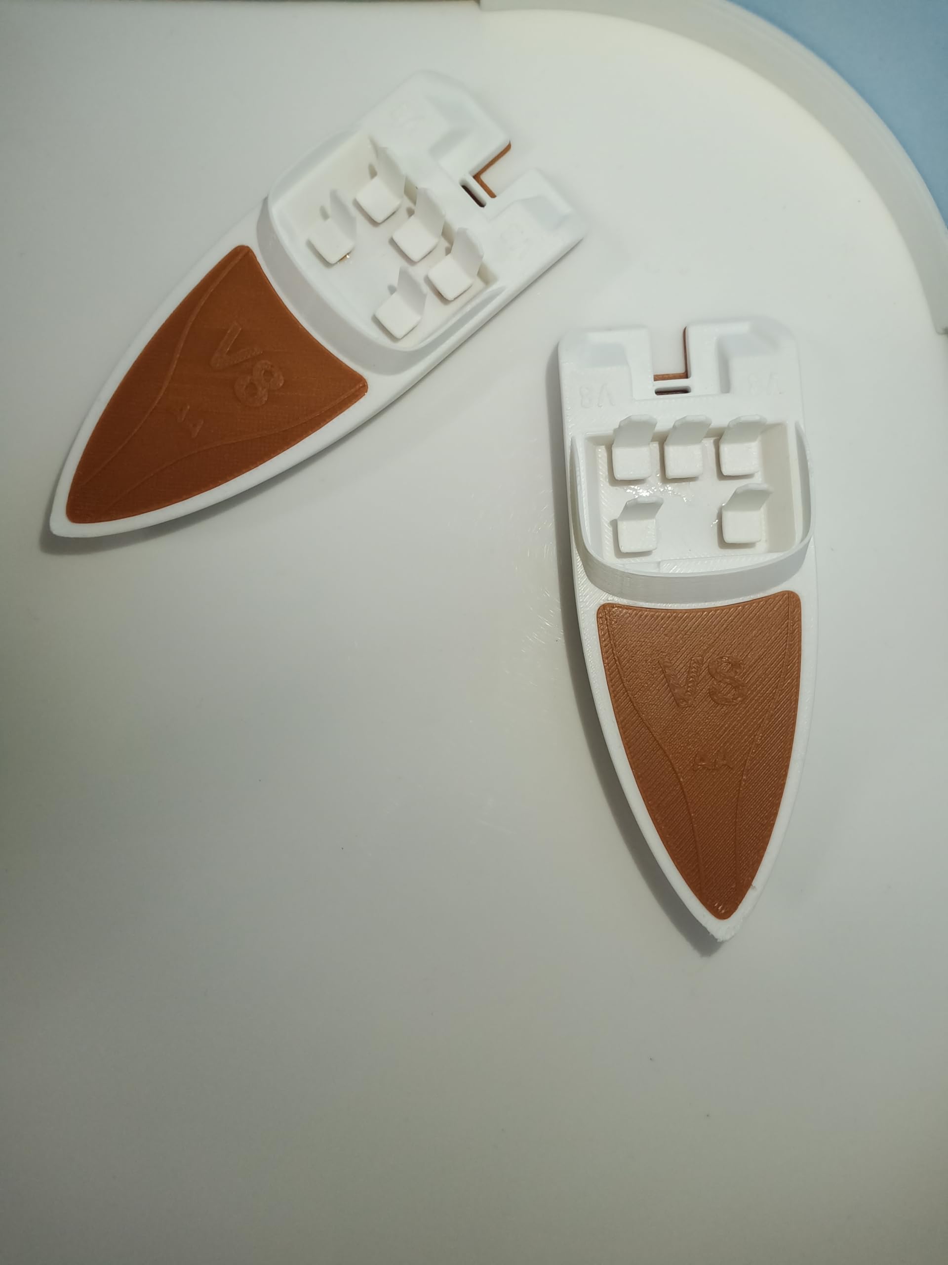 3D Printed V8 Ship Engine Miniature Model – Scale 1:20 – Marine Engine Replica – Architectural Display Collectible (1:20) 1