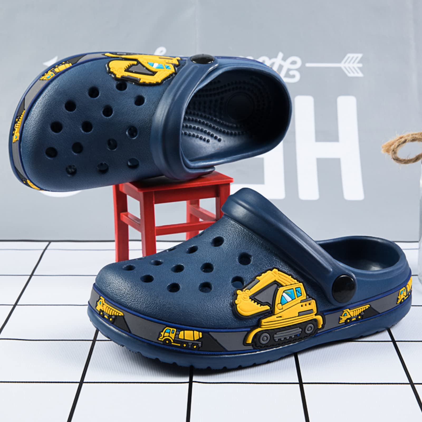 EDOTON Kinder Clogs und Pantoletten Weiche und Bequeme Gartensandalen Für Kinder Leicht rutschfest mit Niedlichen Muster Baby Hausschuhe （Unisex）