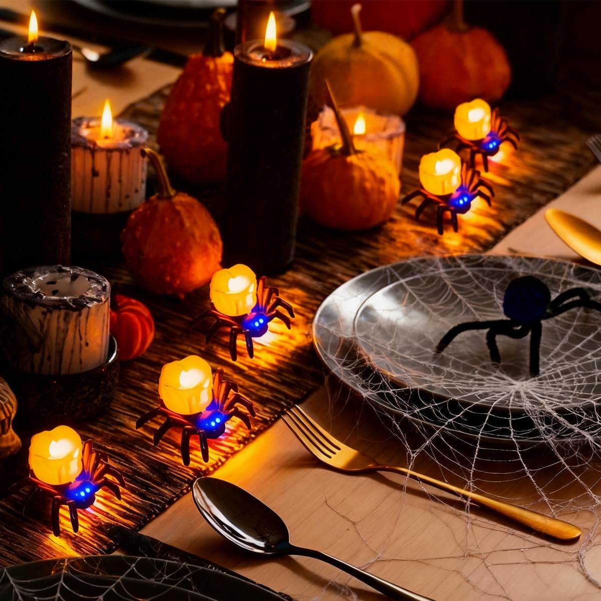 Confezione da 6 candele a LED senza fiamma, a forma di ragno, 3D, con luci gialle calde e viola, funzionamento a batteria, per casa, Halloween, decorazioni natalizie