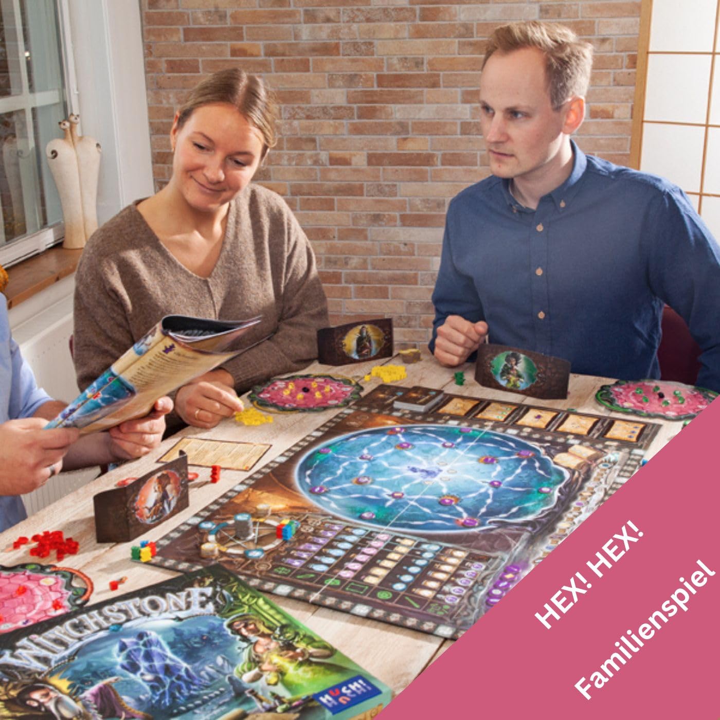 HUCH!, Bundle Witchstone + Erweiterung Full Moon - Strategiespiel und Erweiterung mit 4 Großmeisterfiguren und 2 Modulen, für 2-4 Spieler ab 12 Jahren
