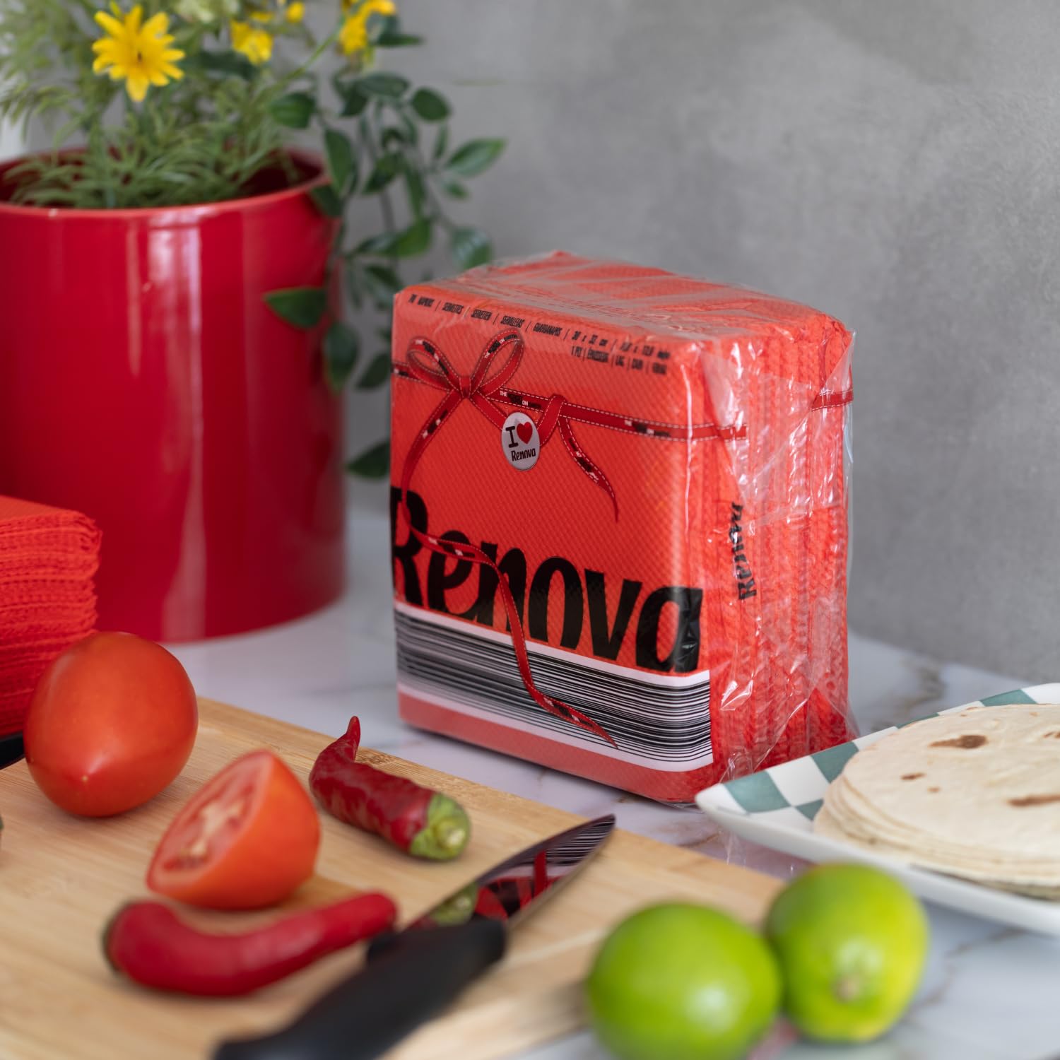 Renova Zestaw 70 serwetek papierowych Red Label, czerwony