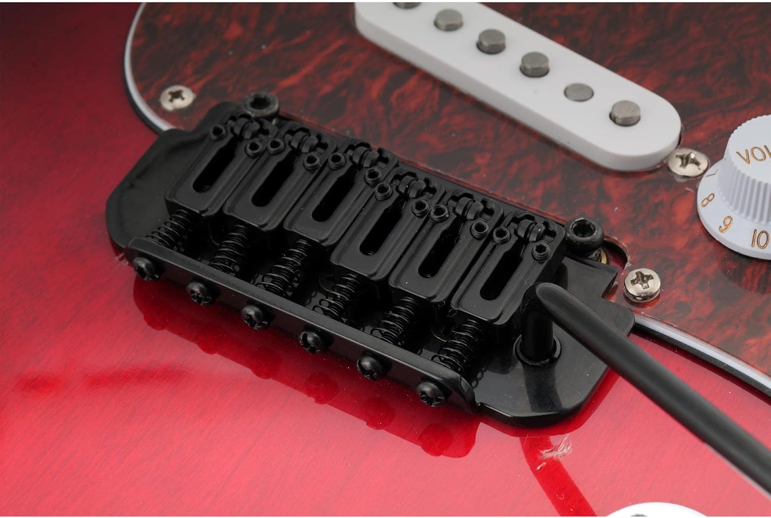 Musiclily Pro 54mm Roller Saddles 2-Point Tremolo Bridge for Import Strat Squier Style Electric Guitar, Black