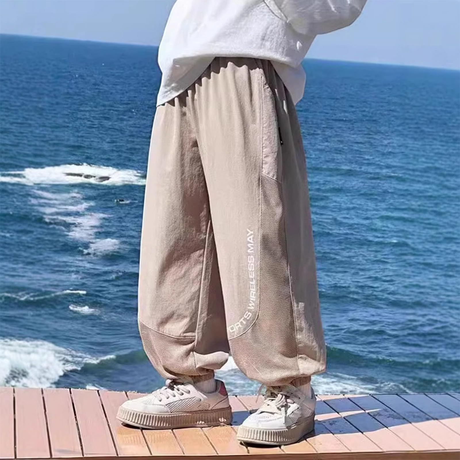 Genérico Pantalones Deportivos Casuales Infantiles con puños elásticos en los Tobillos, cómodos y prácticos para Jugar Espacios Exteriores