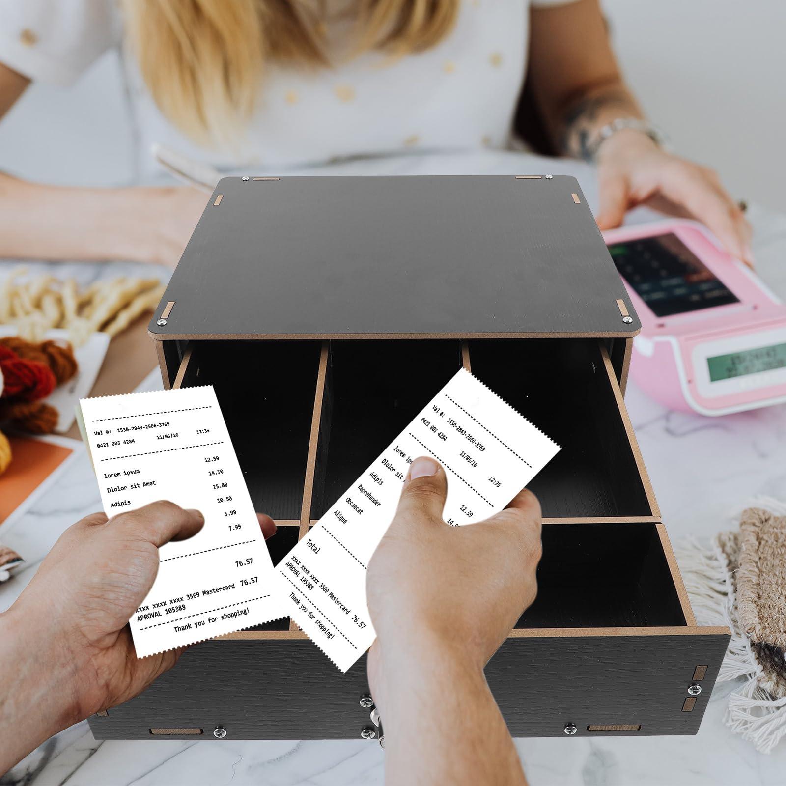 SHERCHPRY Kasseneinsatz mit Münzfach und Geldscheineinsatz Mehrfach Aufbewahrungsbox für Bargeld Desktop Zahlteller mit Fächern und Clip Schwarz