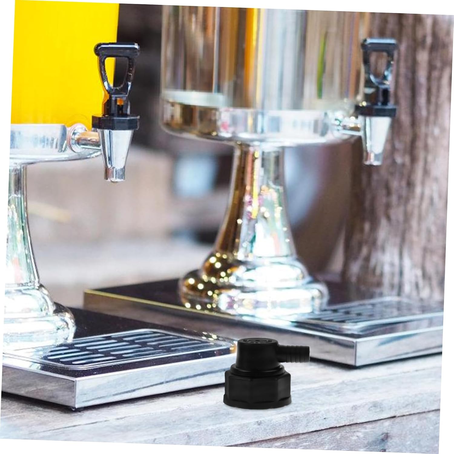 Soda Valve Adapter for Carbonated Beverage Dispensers, Black PE