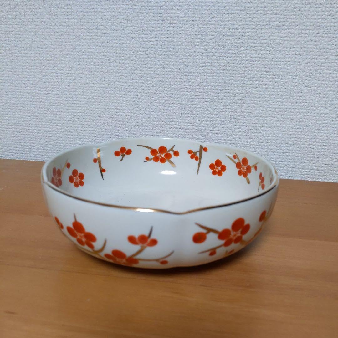 Amazon.co.jp: たち吉 煮物鉢5客セット 金彩紅梅柄 : ホーム＆キッチン