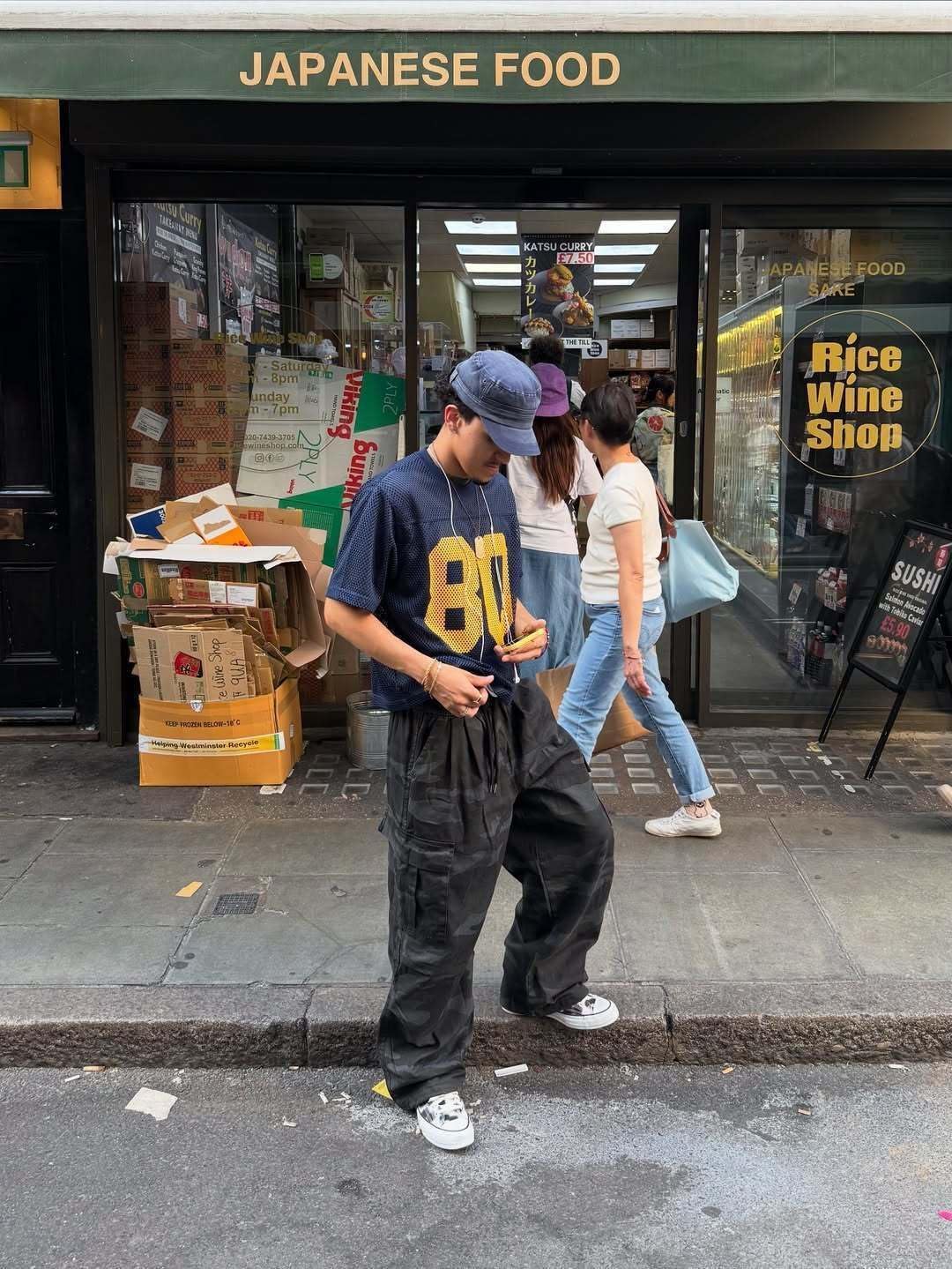 Bakyarder Men's Camo Baggy Pants,Hip Hop Wide Leg, Casual Long Trousers Unisex Streetwear with Drawstring Waist - Image 4