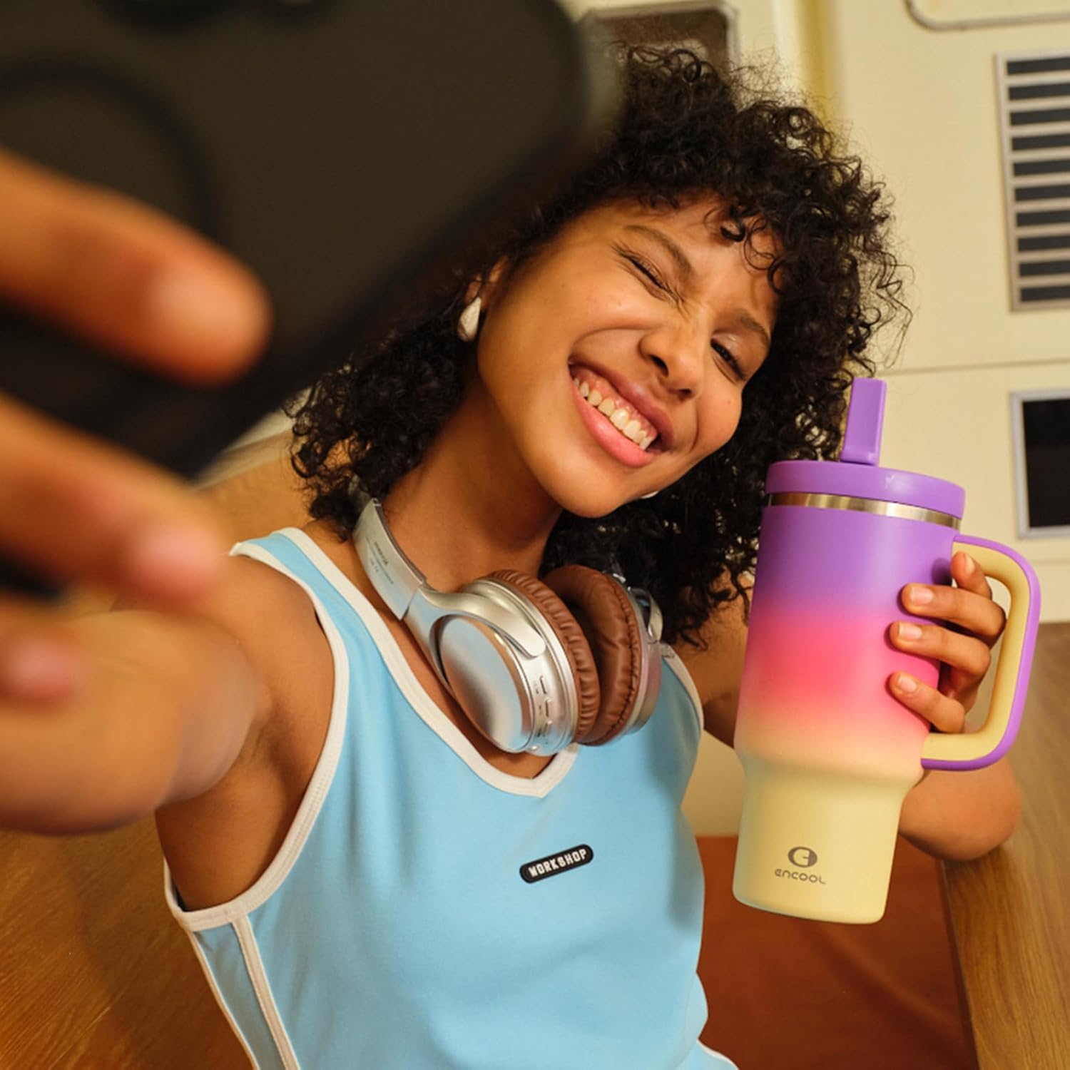 40 oz Tumbler with Handle and Straw: Stainless Steel Insulated Tumbler Keeps Cold for 24 Hours, Leakproof Travel Cup Fits in Cup Holder and BPA-Free, Peach Dream - Image 2