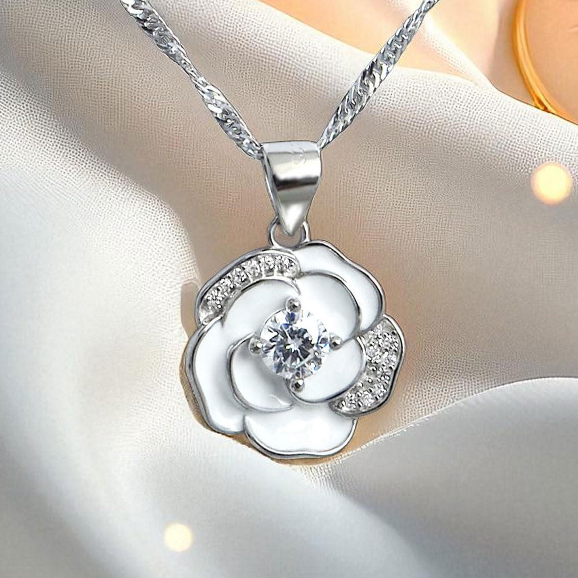 Schöner-SD Collana con ciondolo a forma di fiore bianco in argento 925