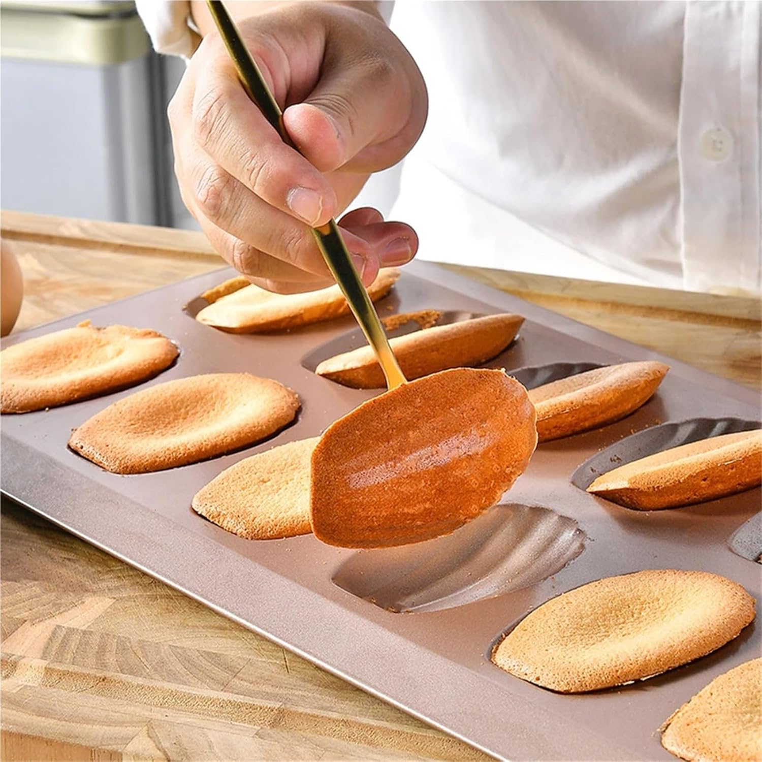 Mini Cake Pan Madeleine Tray/Tin/Mold Nonstic Cookie Pans Baking Tray Mold/Mould Tin Metal Biscuit(1Pcs Rose Gold)