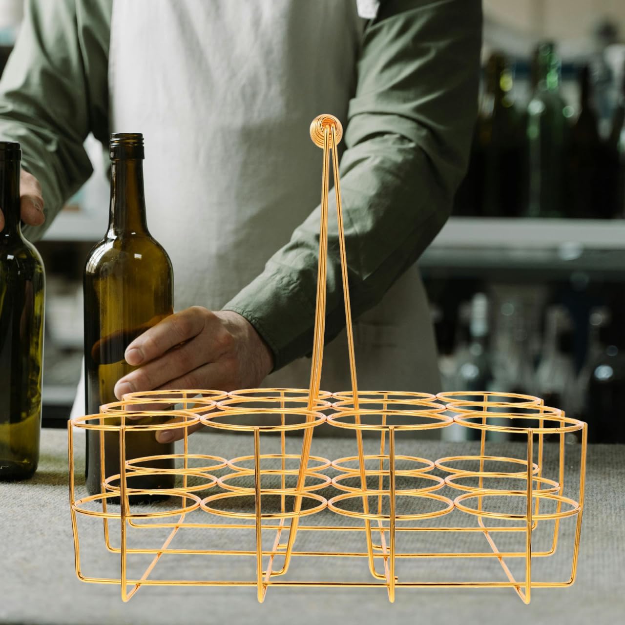 Metal Wine Bottle Carrier Wire Metal Beer Holder Crate Farmhouse 12 Bottle Beverage Bottle Holder Carrier with Handle for Home Bar KTV Party Picnic