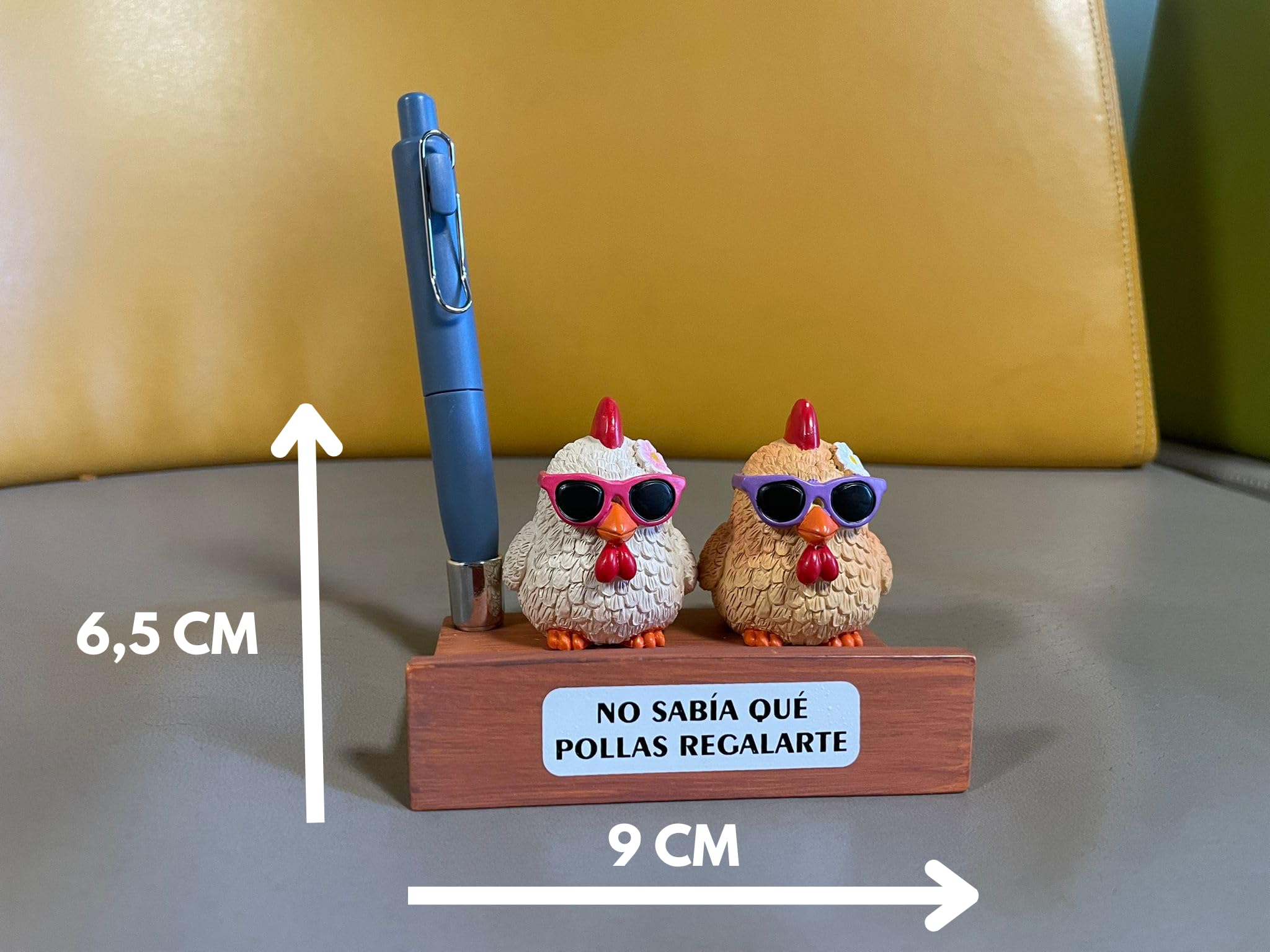 Regalo Original y Gracioso para todos – Set de Gallinas Soporte para Móvil con Bolígrafo – Idea de Regalo Divertida para Oficina, Escritorio, Cumpleaños y Amigos