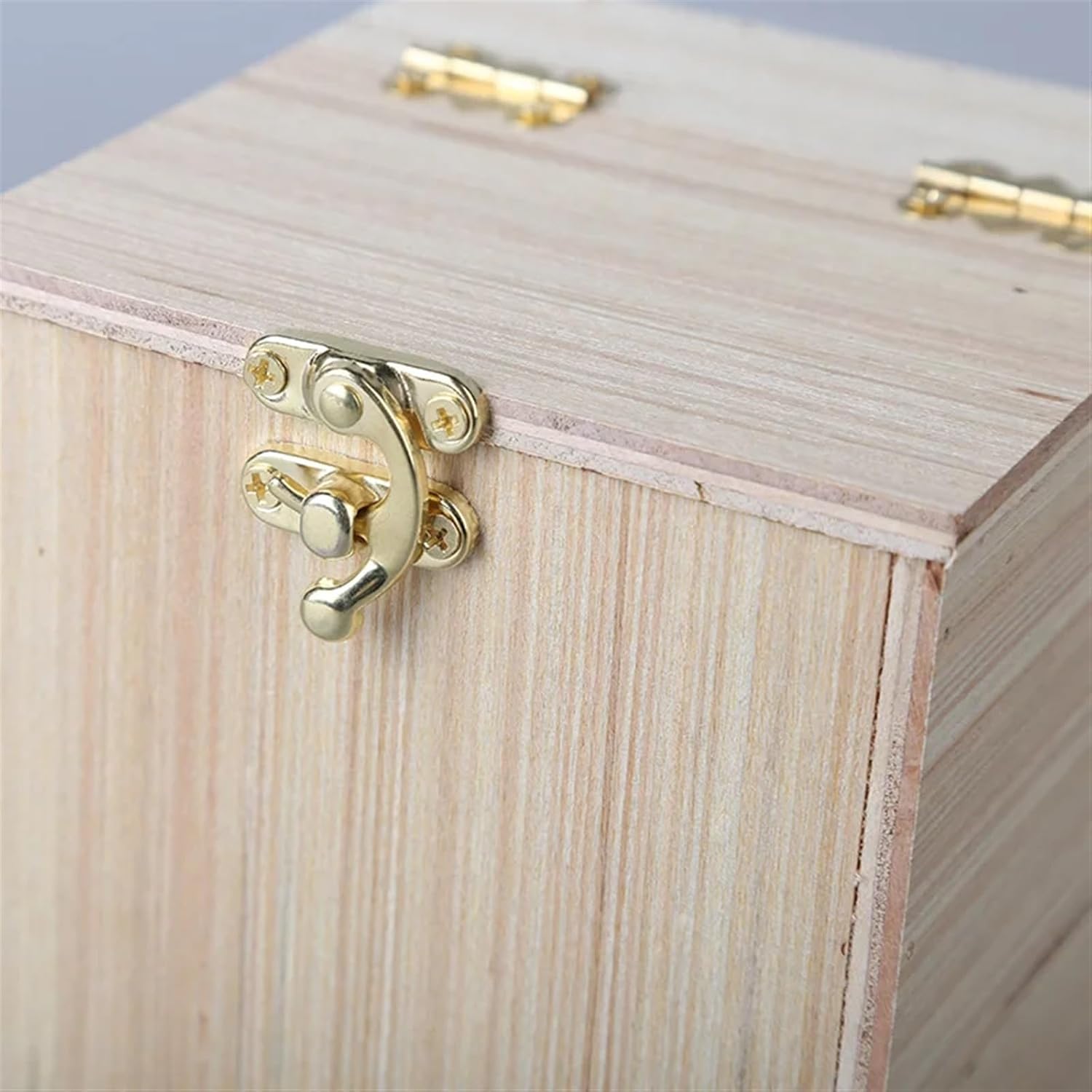 10Pcs Small Antique Metal Lock Decorative Hasps Hook Gift Wooden Jewelry Box Padlock DIY Supplies for Furniture Hardware(Gold Right)