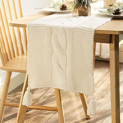 Boho Christmas Table Runner: Cream Table Runner with Tassels, Cable Knitted Runner for Table, Soft Elegant Farmhouse Table Runners, Christmas Table Decorations are Suitable for Holiday Family Party