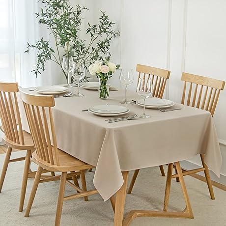 Exquisite Everly Linen Tablecloth: Redefine Tabletop Elegance