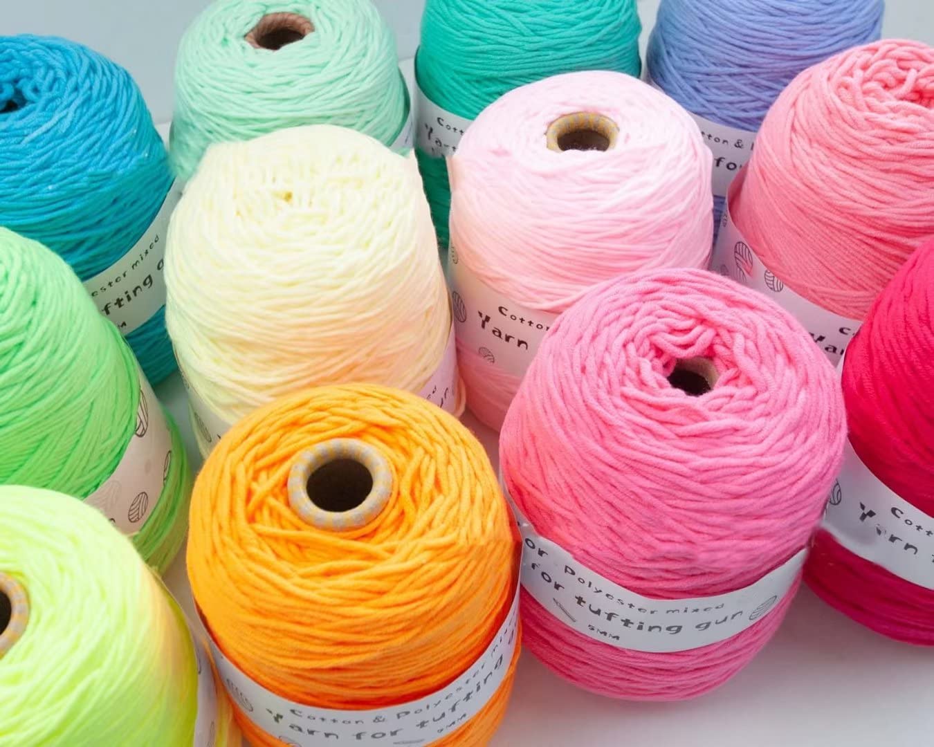 Gomitoli di Lana 6 x 380g gomitoli di Maglia Assortiti, Set Misto di Cotone e Poliestere dai Colori Vivaci per Maglia, Uncinetto, per Pistola per tufting, gomitolo da 5 mm