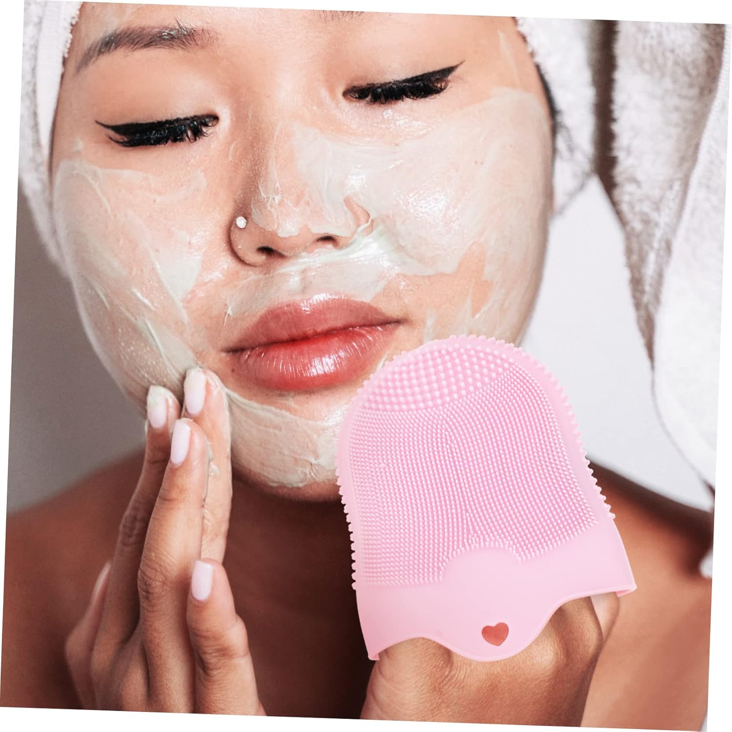 Housoutil 5pcs Silicone Facial Cleansing Brush for Deep Pore Exfoliation and Massage Gentle Scrubber Made of Soft Skin-Friendly Silicone for Smooth Skin