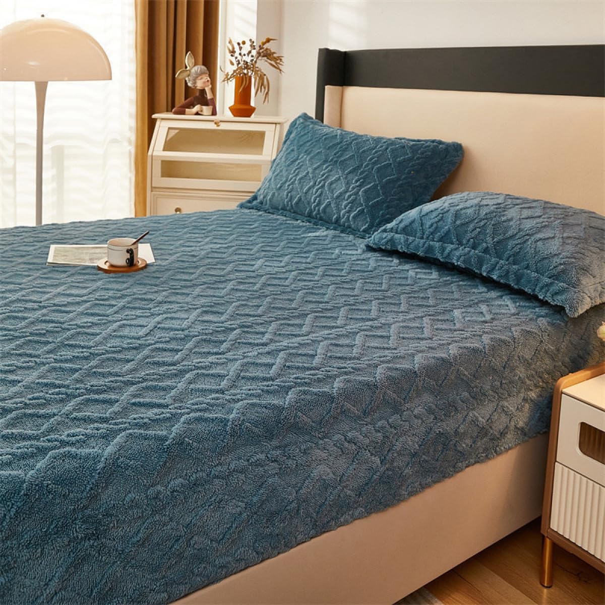 Mattress Protector Elastic Quilted Mattress Cover - Breathable & Comfortable Fitted Sheet with Deep Pocket, Thickened Dust-Proof & Anti-Slip Mattress Topper-Yellow||180x200cm(only Mattress Cover)