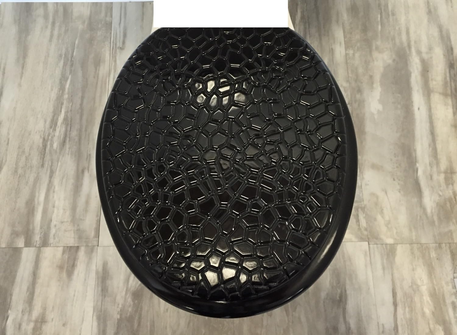 Heavy duty Molded Wood Round Toilet seats with Stone Design, with Quick Attach plastic Hinges. (Black Stones)