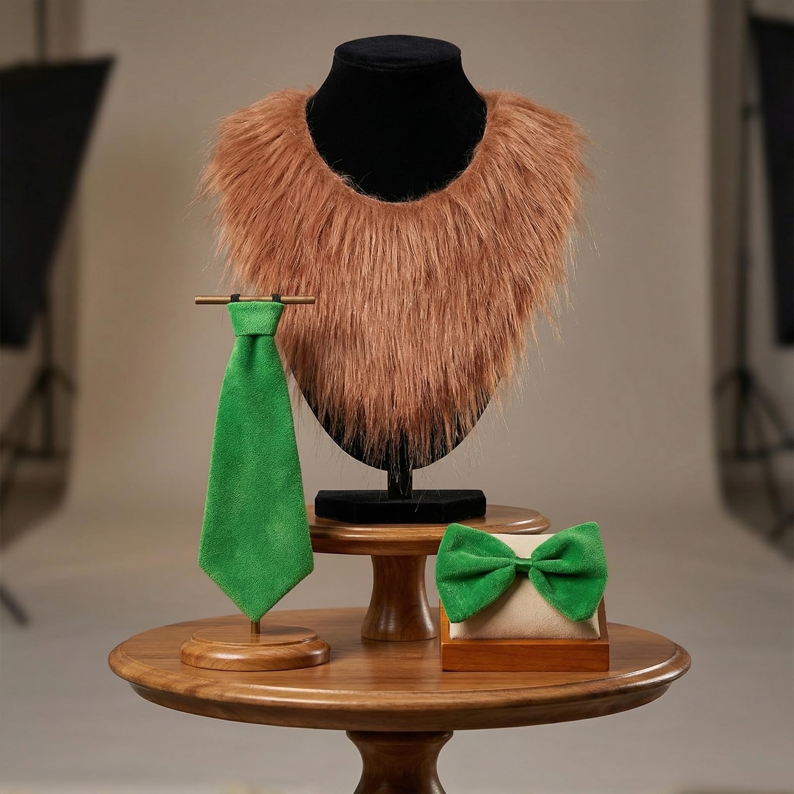 Atomvia 5Pcs Green Leprechaun Costume Set for Men, St Patricks Day Outfits with Velvet Top Hat, Beard, Bow Tie, Buckle Belt - Image 4