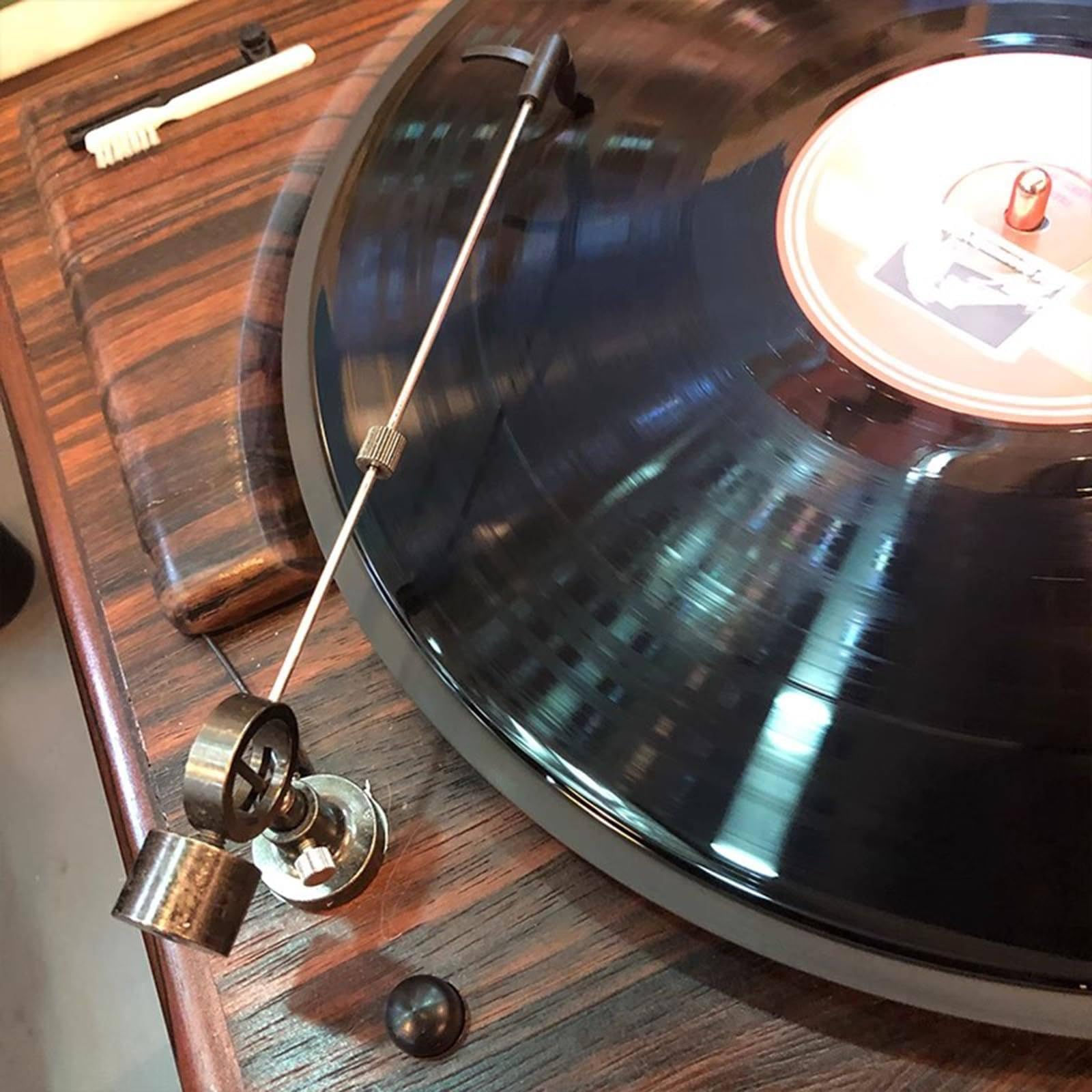 Braccio di Pulizia della Macchina per Record in Vinile, Pennello da Record Antistatico, con Filo di Terra, Universale: rimuove Polvere e elettricità statica, impedisce Il Salto dell'ago