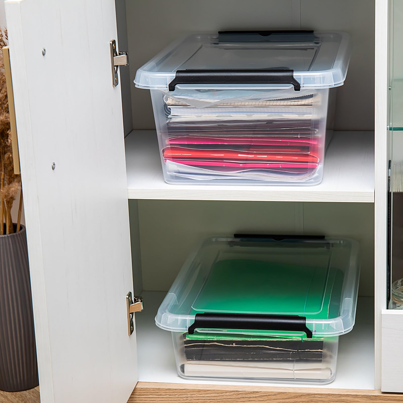 astor24 [Test SEHR GUT, NOTE 1.1] Aufbewahrungsboxen mit Deckel, 4x 60 L, transparente Boxen, lebensmittelechte Stapelboxen, Ideale Aufbewahrung für Büro, Kinderzimmer, Kleiderboxen, Küche, Werkstatt
