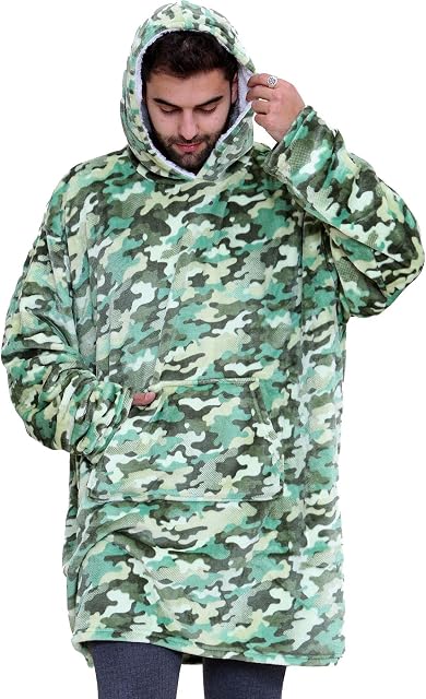 A2Z Unisex Mens Ladies Oversized World Book Day Hoodie Animal Snuggle Blanket Super Soft Warm Fleece Kangaroo Pocket