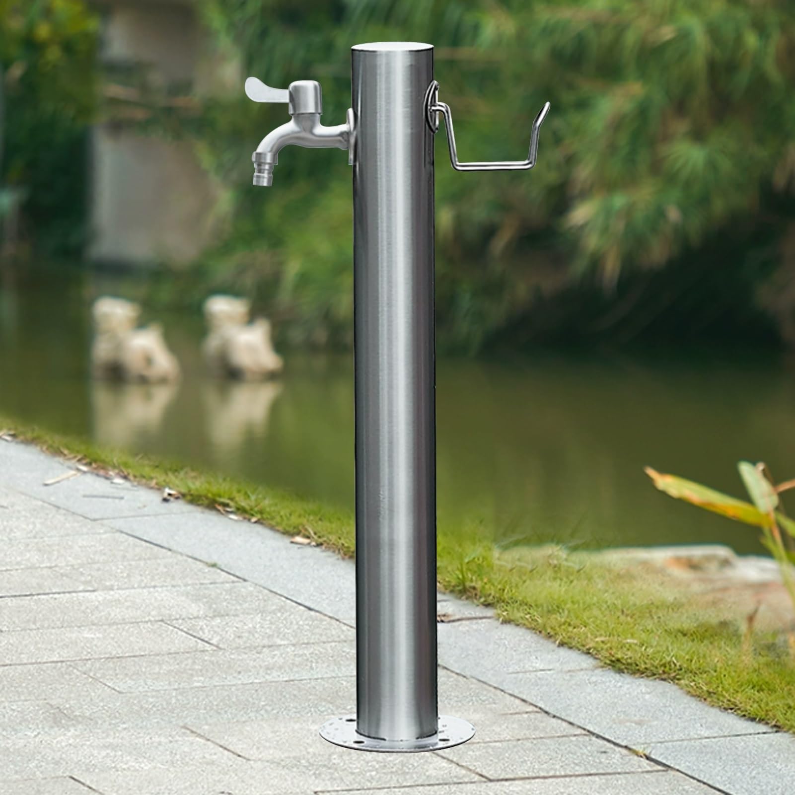 Fontana di acqua all'aperto dell'acciaio inossidabile con il rubinetto indipendente della colonna d'acqua del giardino per il lavaggio dell'automobile dell'impianto di irrigazione e la decorazione del