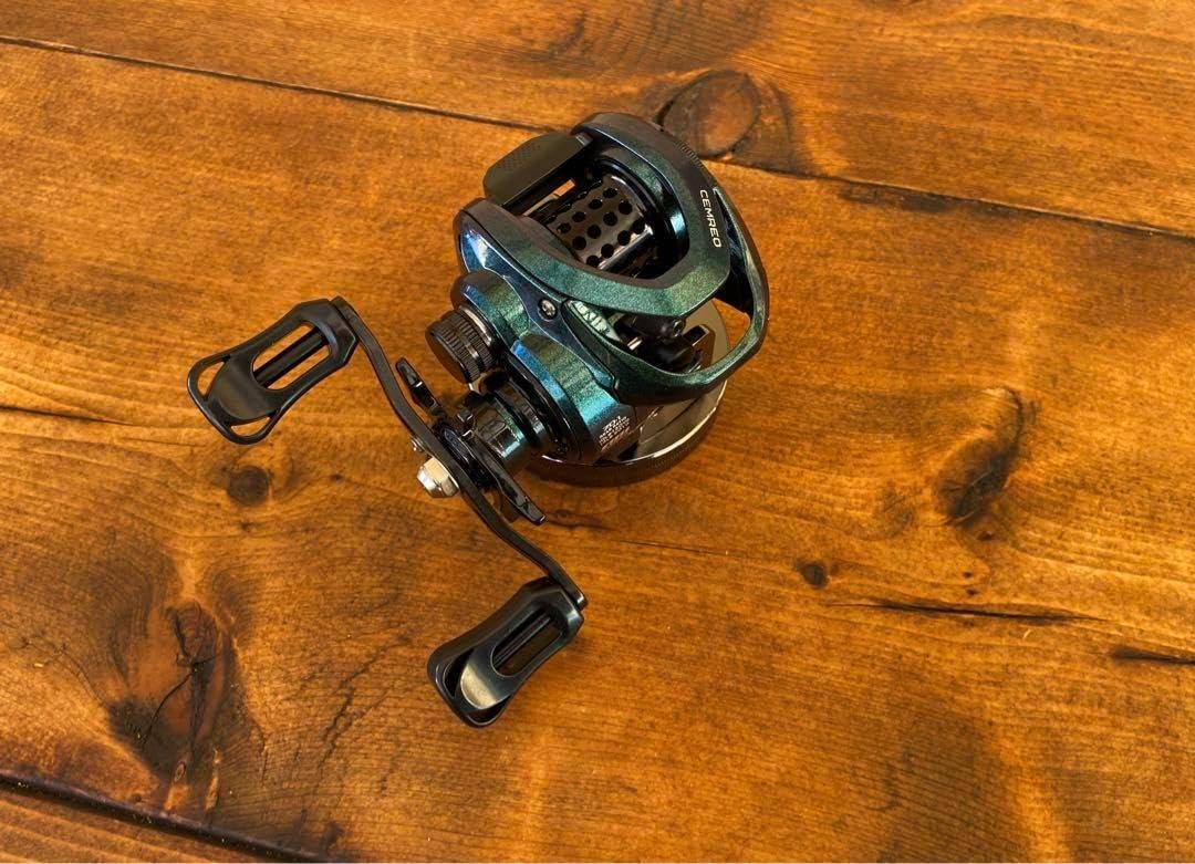 AURORA AIR ベイトフィネスリール 右巻き 渓流釣り トラウト 山女魚