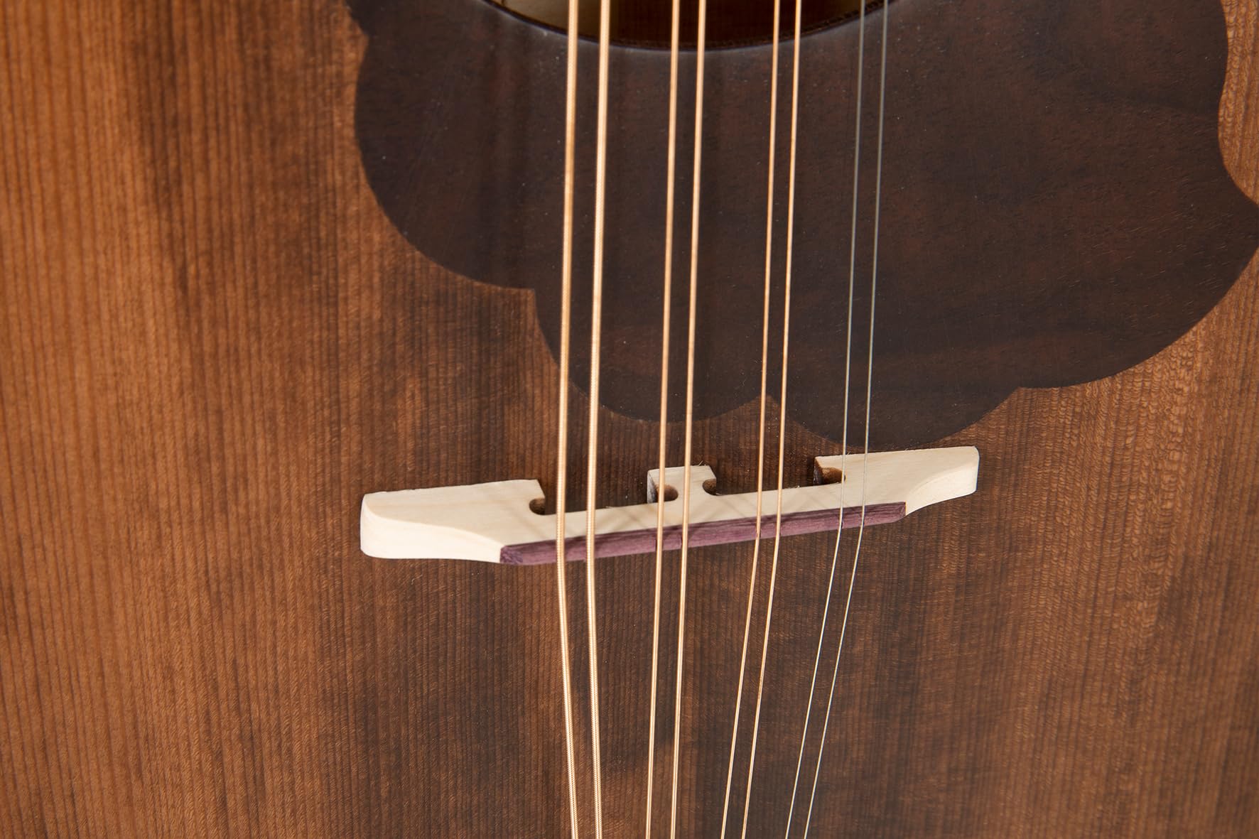 GEWA Mandola Pro Arte Antique - Mandola piatta - Forma portoghese - Tavola armonica in abete massello - Fondo / fasce in acero massello - Finitura antica opaca - Made in Europe