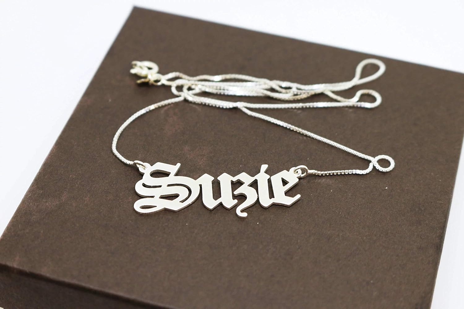 Sahaa 925 Sterling Silver Personalized Old English Name Necklace Custom Nameplate