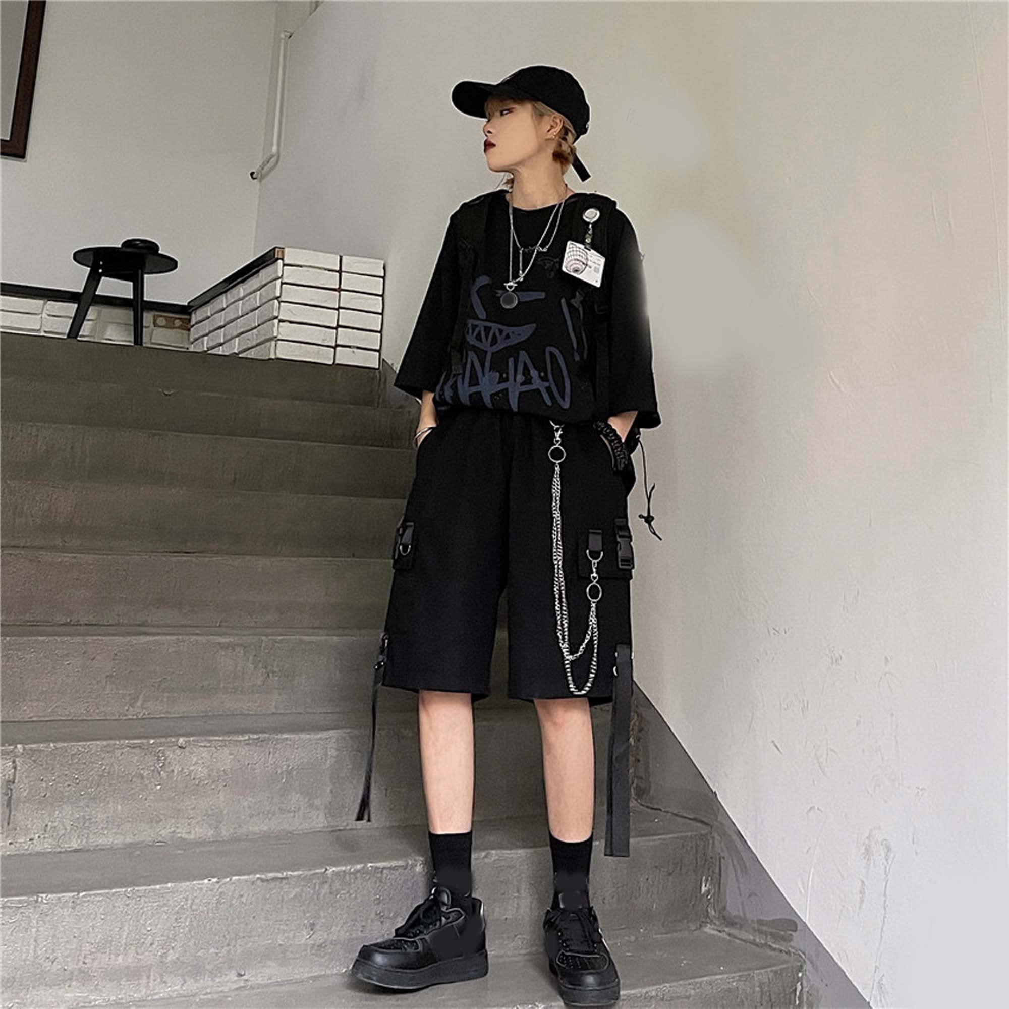 MEINVQIAOTI Black Cargo Pants for Women Street Harajuku Loose Straight Shorts Black Pants with Chains