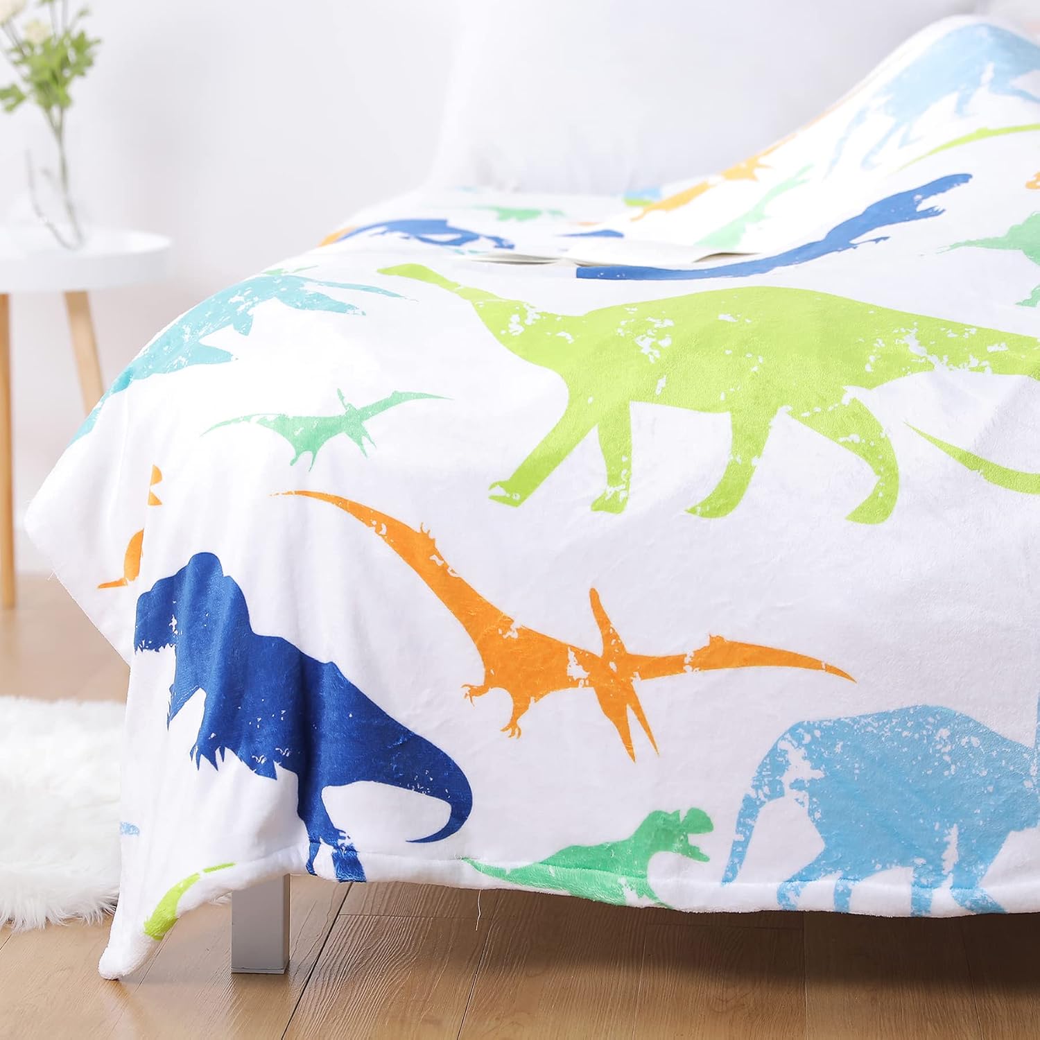 chifave Dinosaur Throw Blanket for Children, Dinosaur Pattern Sherpa Plush Fleece Blanket Soft Cozy Cartoon Blankets for Kids (Dinosaur 11, 60" x 80")
