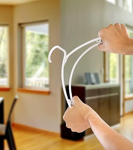 Vista 69 de Utopia Home Perchas de plástico, paquete de 30 unidades, perchas con ganchos, duraderas y ahorran espacio (negro)