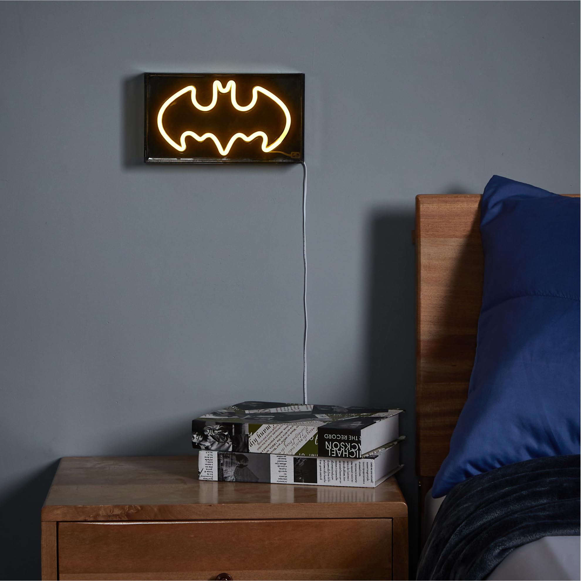 Amazon.co.jp: DC Comics バットマン LED ネオンウォールライト