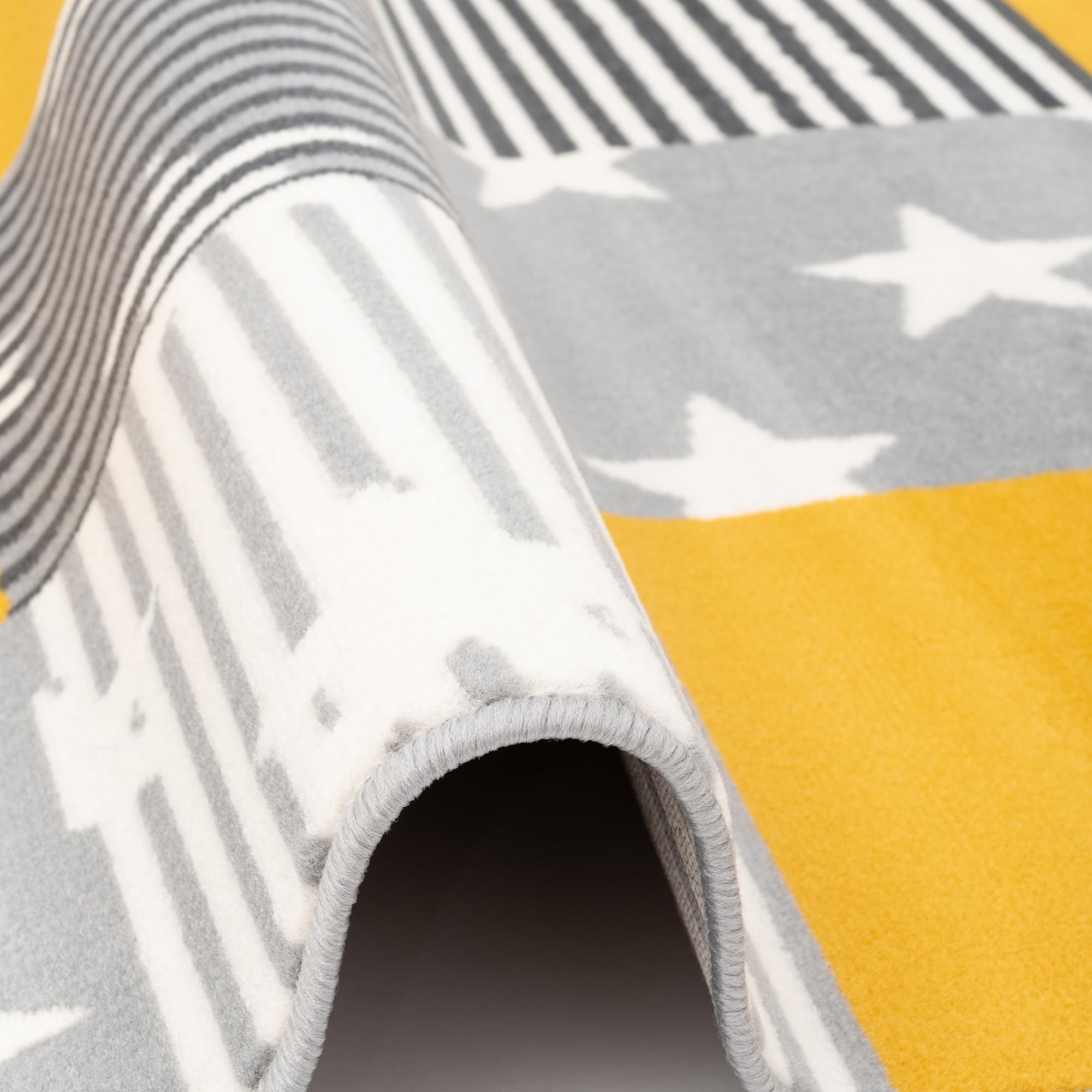 Pergamon Samba - Tapis Enfants Et Jeunes Étoiles à Carreaux Jaune Gris - 5 Tailles Disponibles