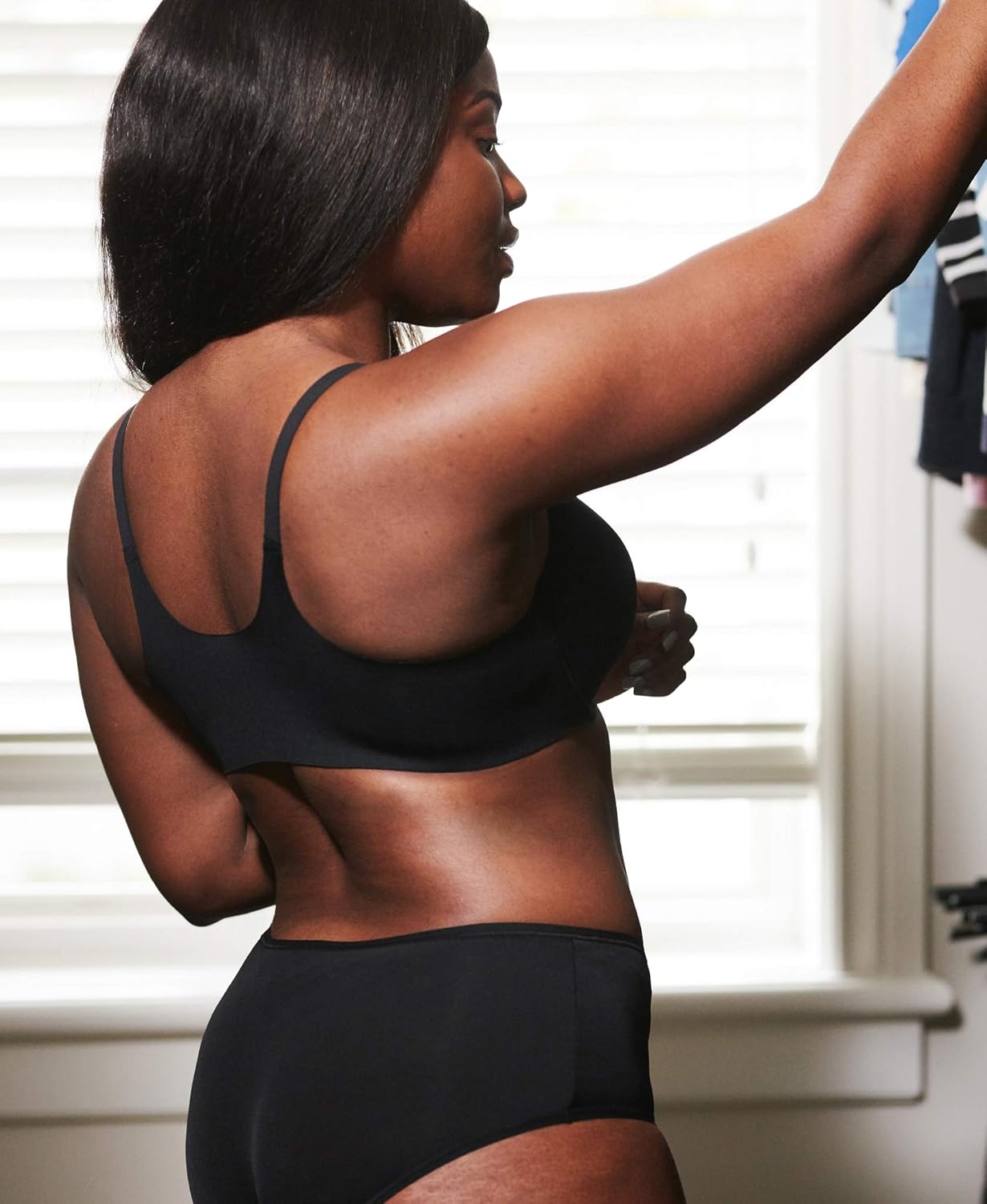 Montelle Women's Ultimate Stretch Lightweight Foam Cup Back Smoothing Bra
