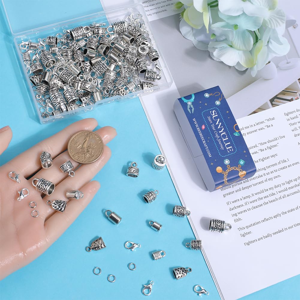 SUNNYCLUE 1 scatola 230 pezzi CAPspucci Terminali Del Cavo Argento Antico Tibetano Pelle Kumihimo Bracciali Forniture Colla In Estremità A Crimpare Punta Del Barilotto Del Tubo Fermagli per Aragosta T