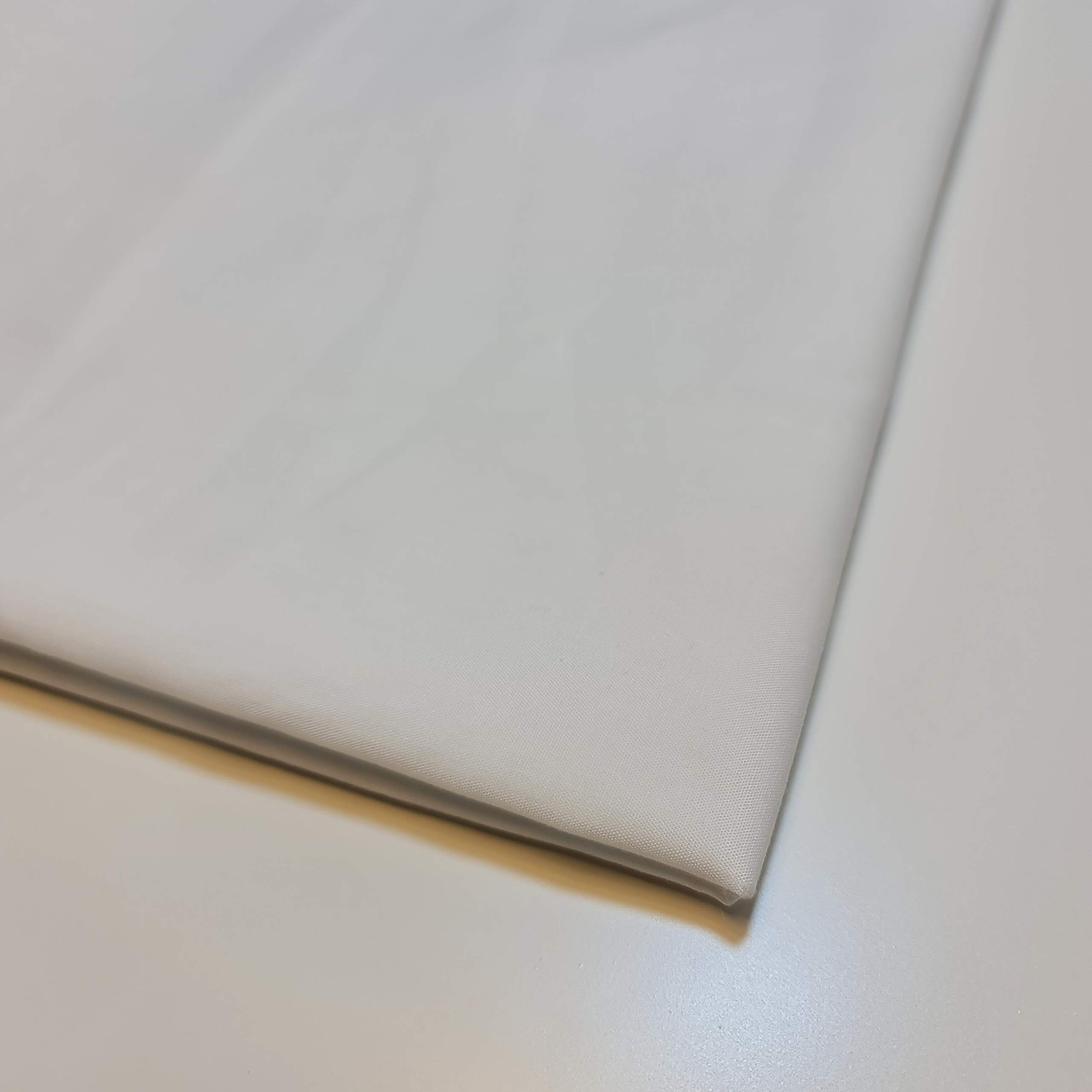 Stazione tessile Plain Poly Cotone Tessuto Rivestimento Rivestimento Abito Artigianato Materiale 111,8 cm (10 metri - Avorio)